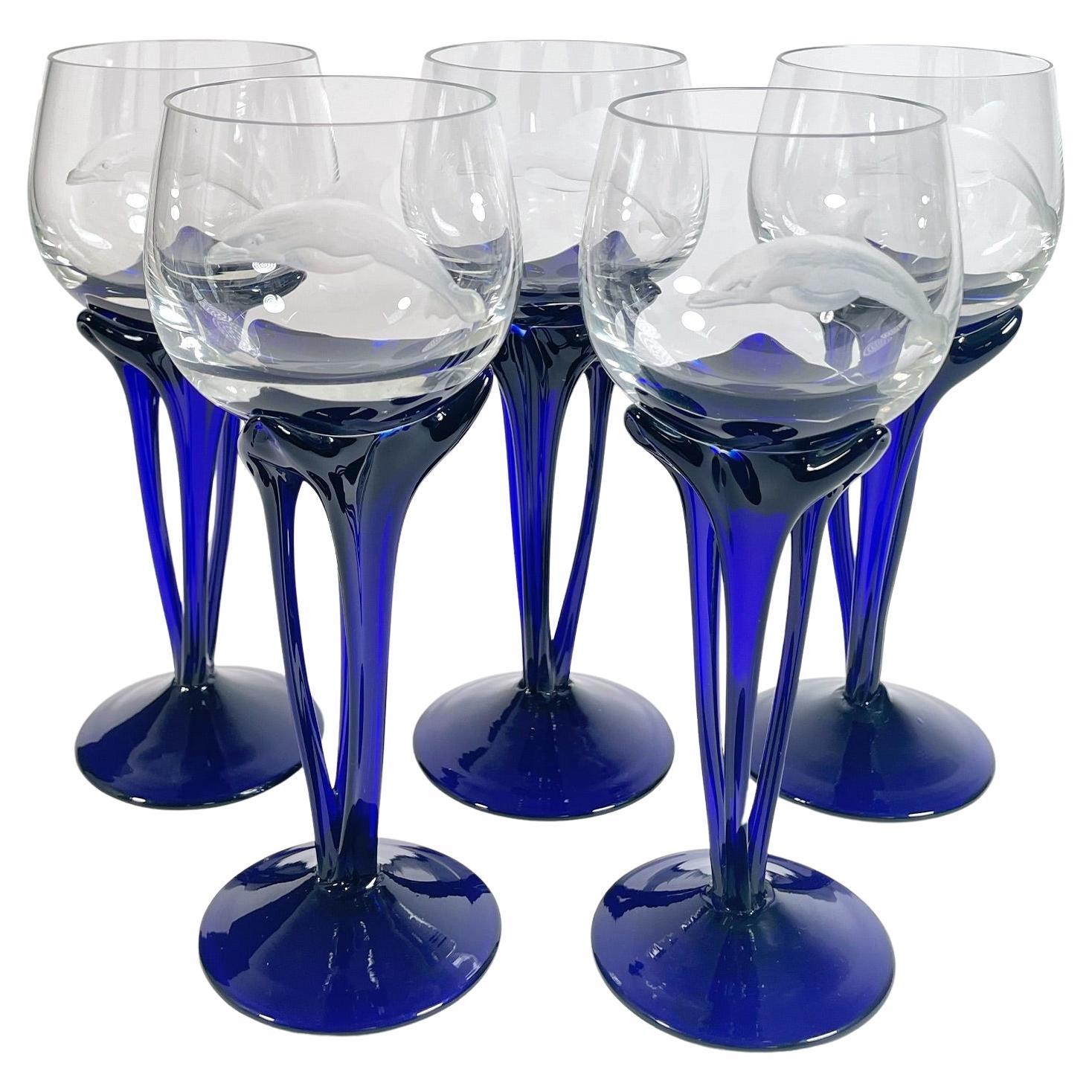 Charming Hand-Engraved Dolphin Wine Glasses - Set of 5 - Size S