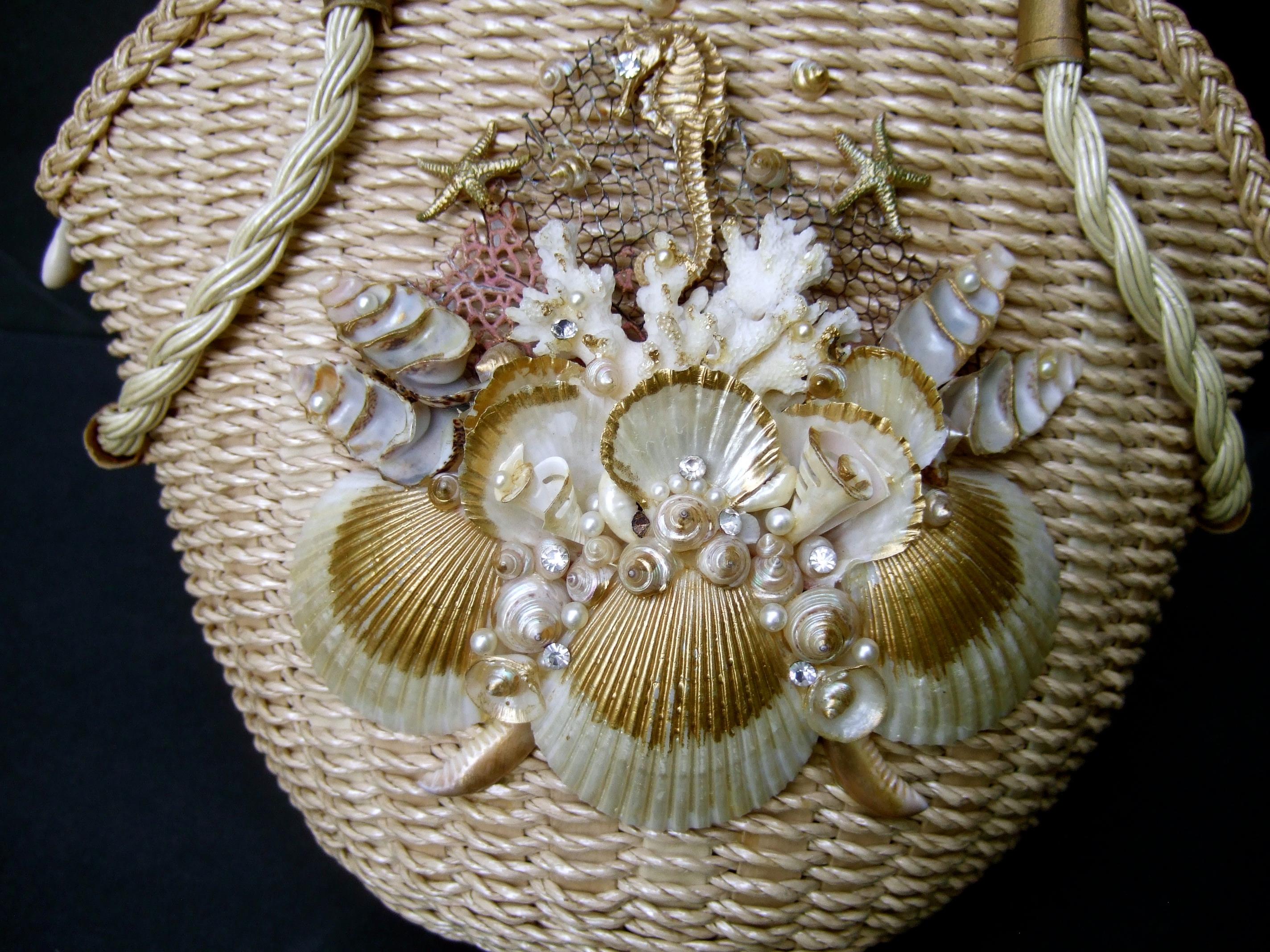 Brown Charming Handmade Artisan Sea Life Woven Wicker Rope Summer Handbag c 1970 For Sale