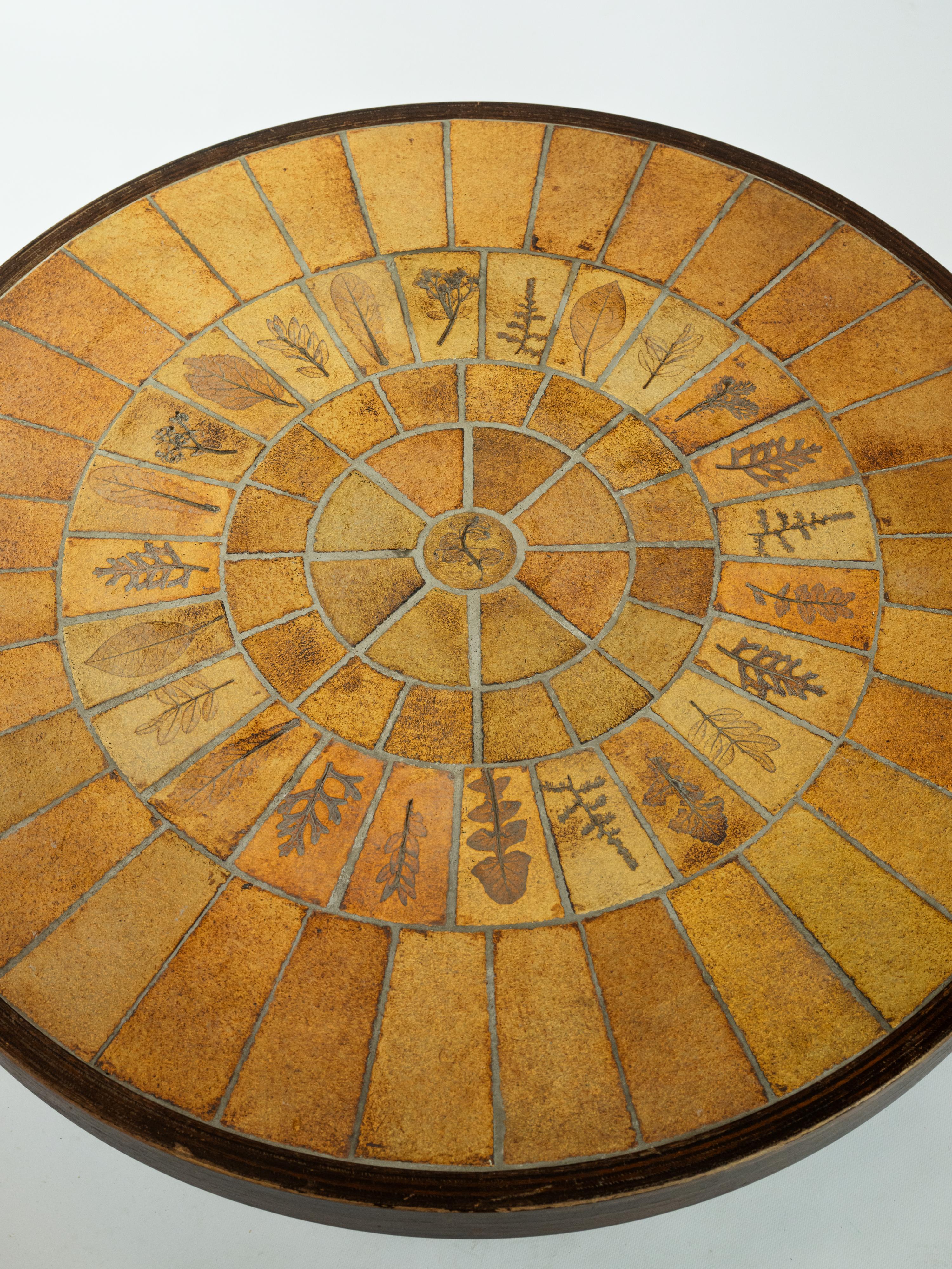 Charmante table basse Herbier de Roger Capron en vente 7