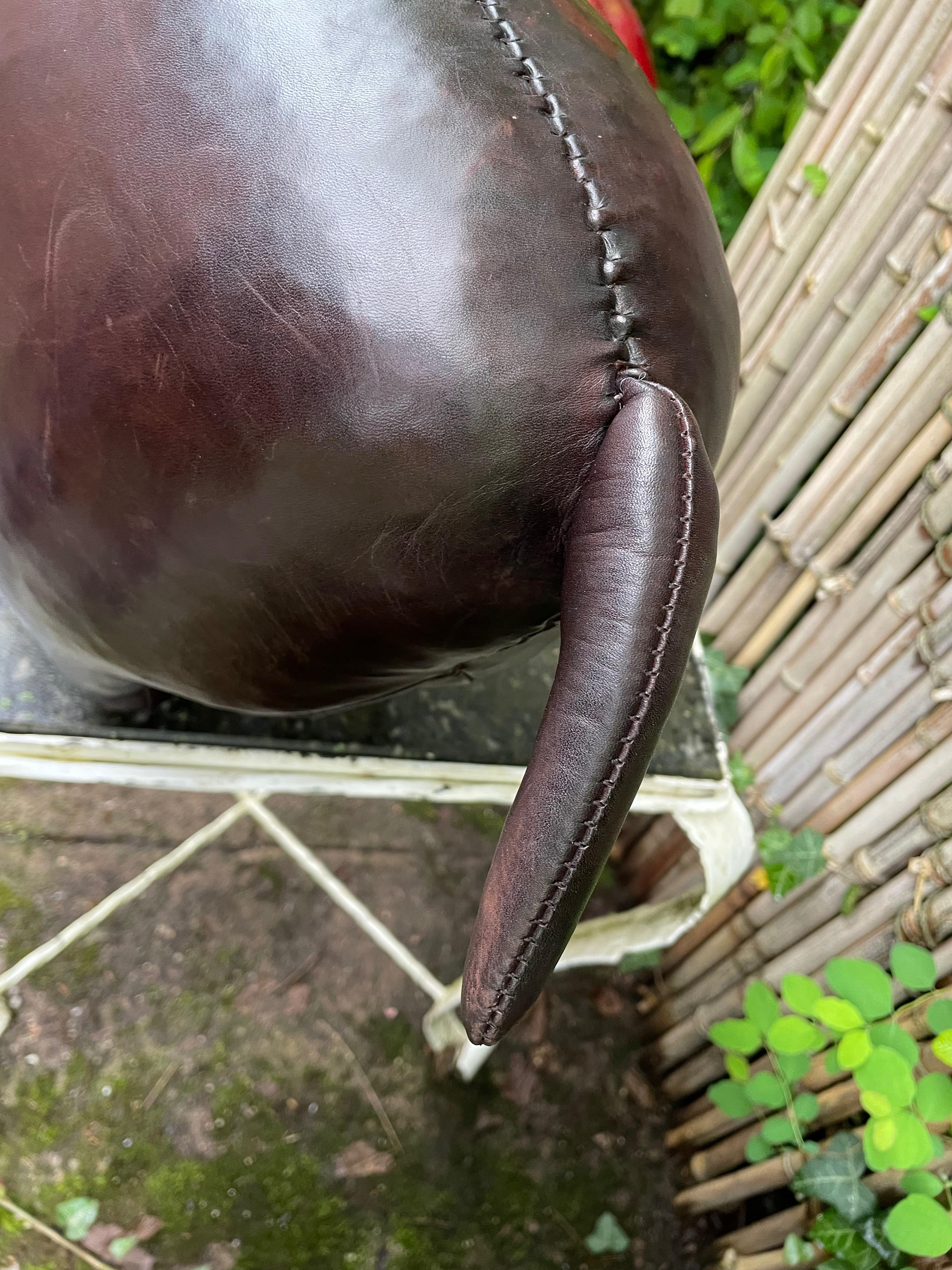 Charming hippopotamus by Dimitri Omersa. Leather footstool. For Sale 5