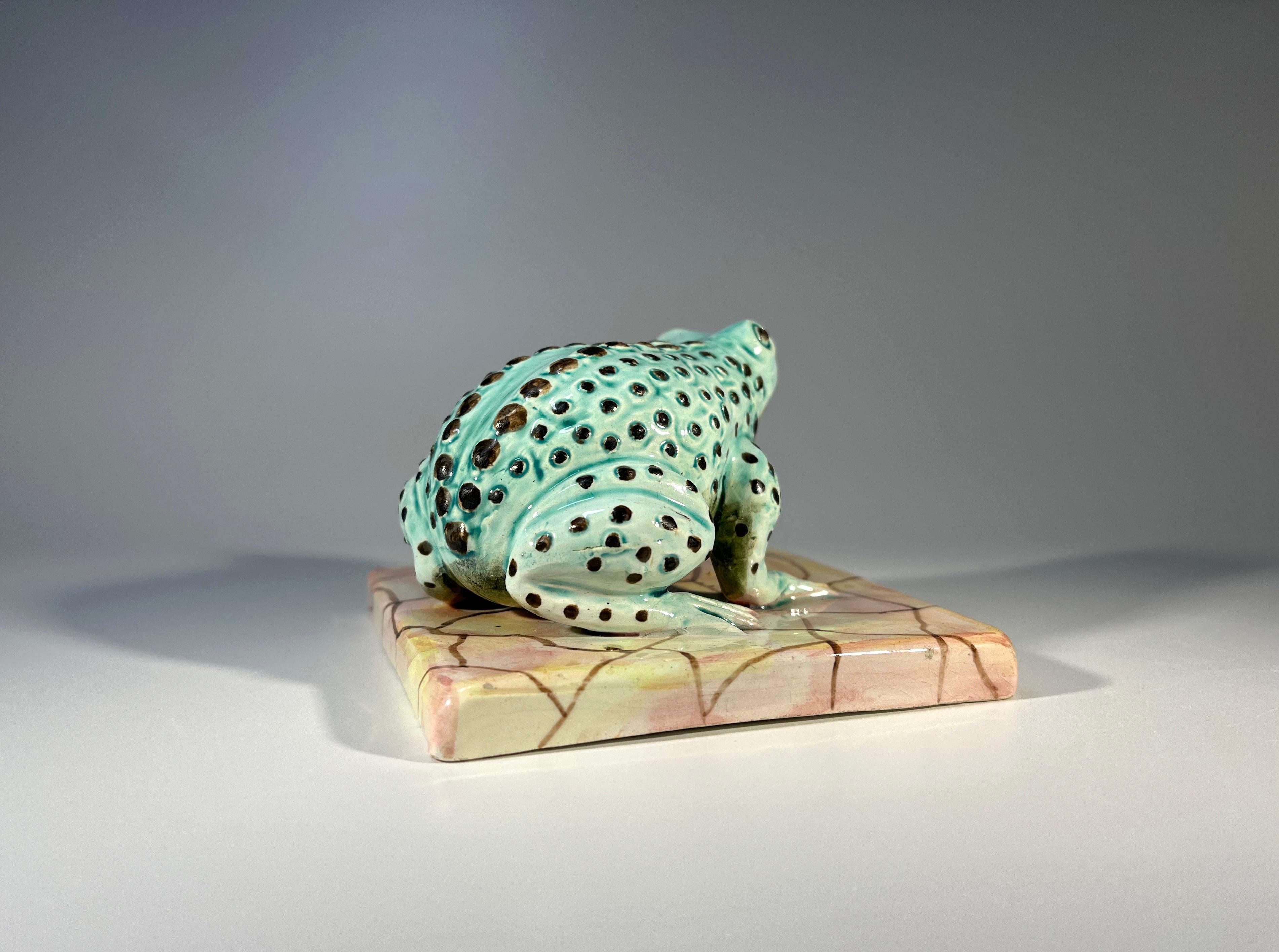 Charming Italian Ceramic Toad On A Tile c1960s For Sale 2