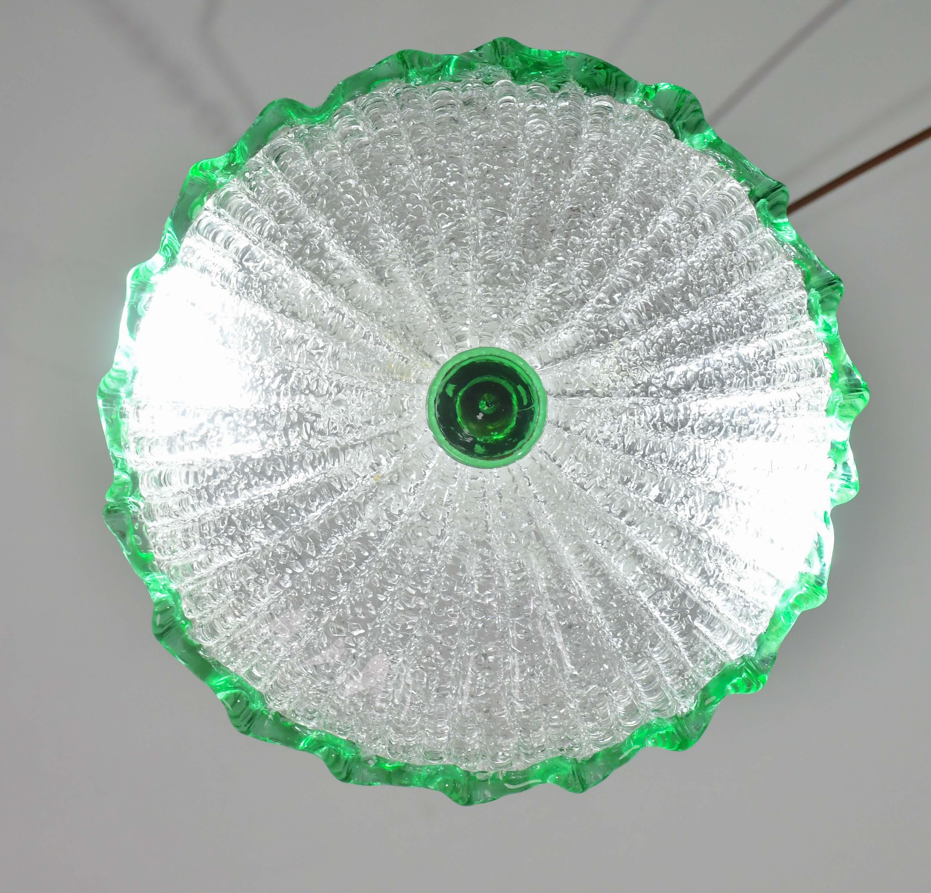 Encantador plafón italiano de cristal de Murano verde, Murano, 1970 en venta 2