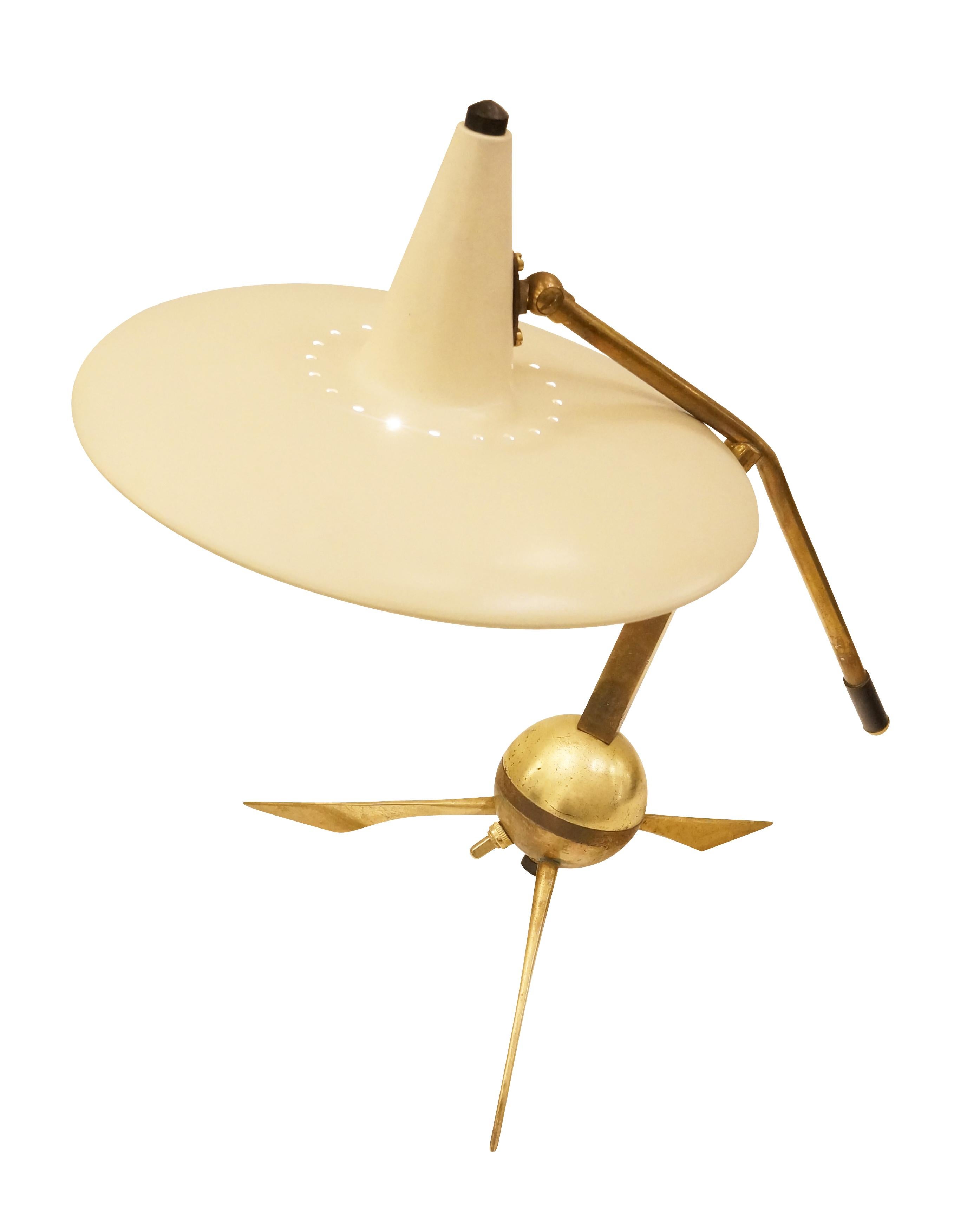 Mid-Century Modern Charming Italian Mid-Century Table Lamp
