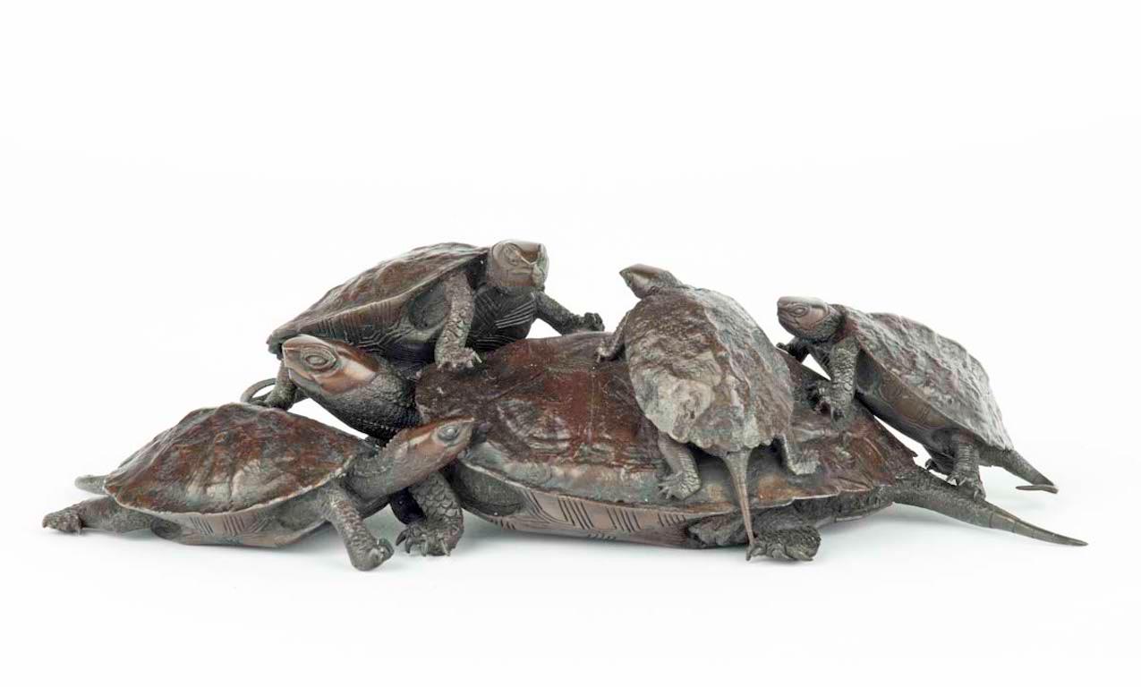 19th Century Charming Japanese Bronze Turtle Okimono by Seimin For Sale