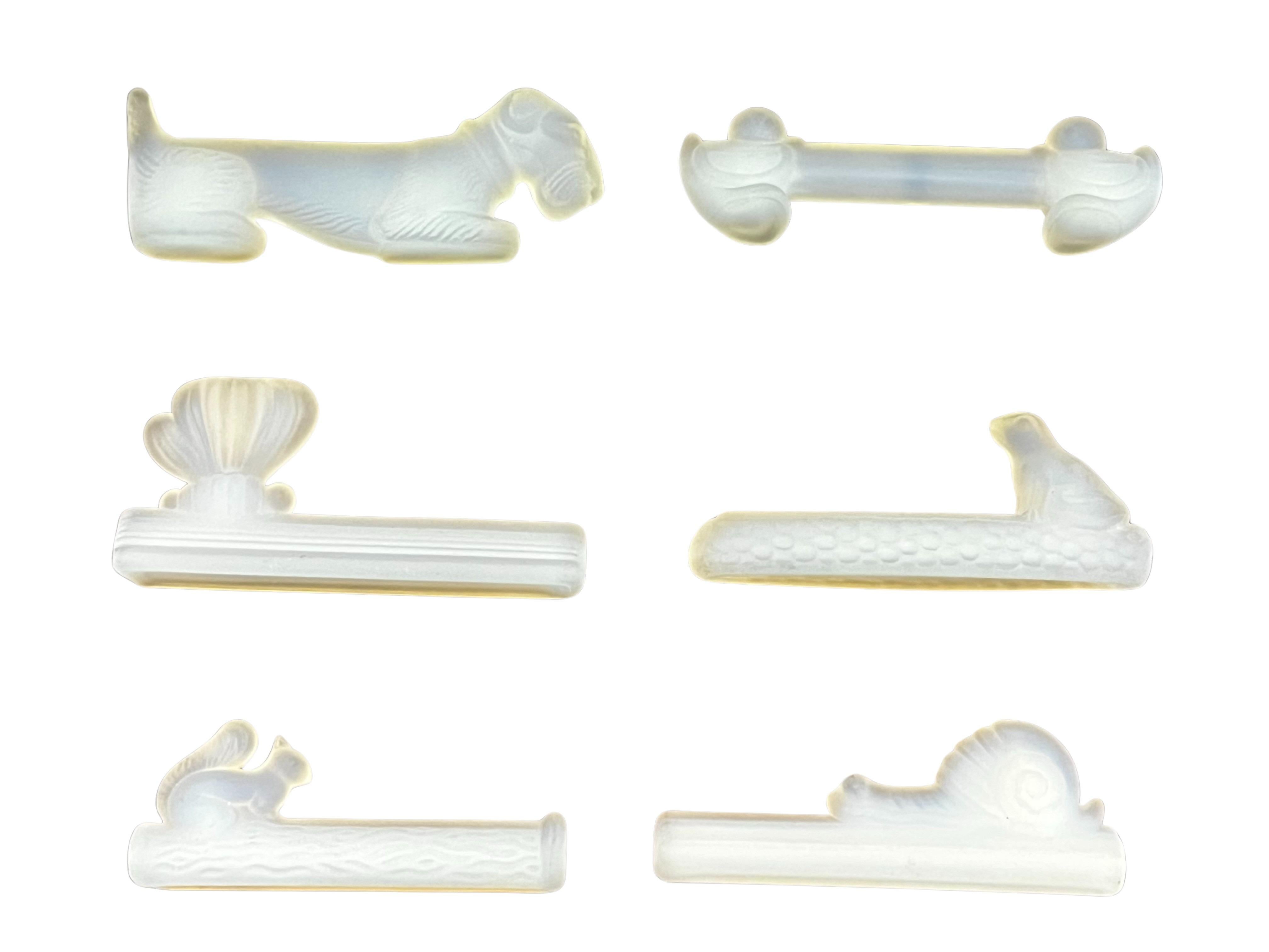 Charmante Messerablagen, opalisierendes Opalglas, Sabino Art Glass, 1920er Jahre, Frankreich im Angebot 3