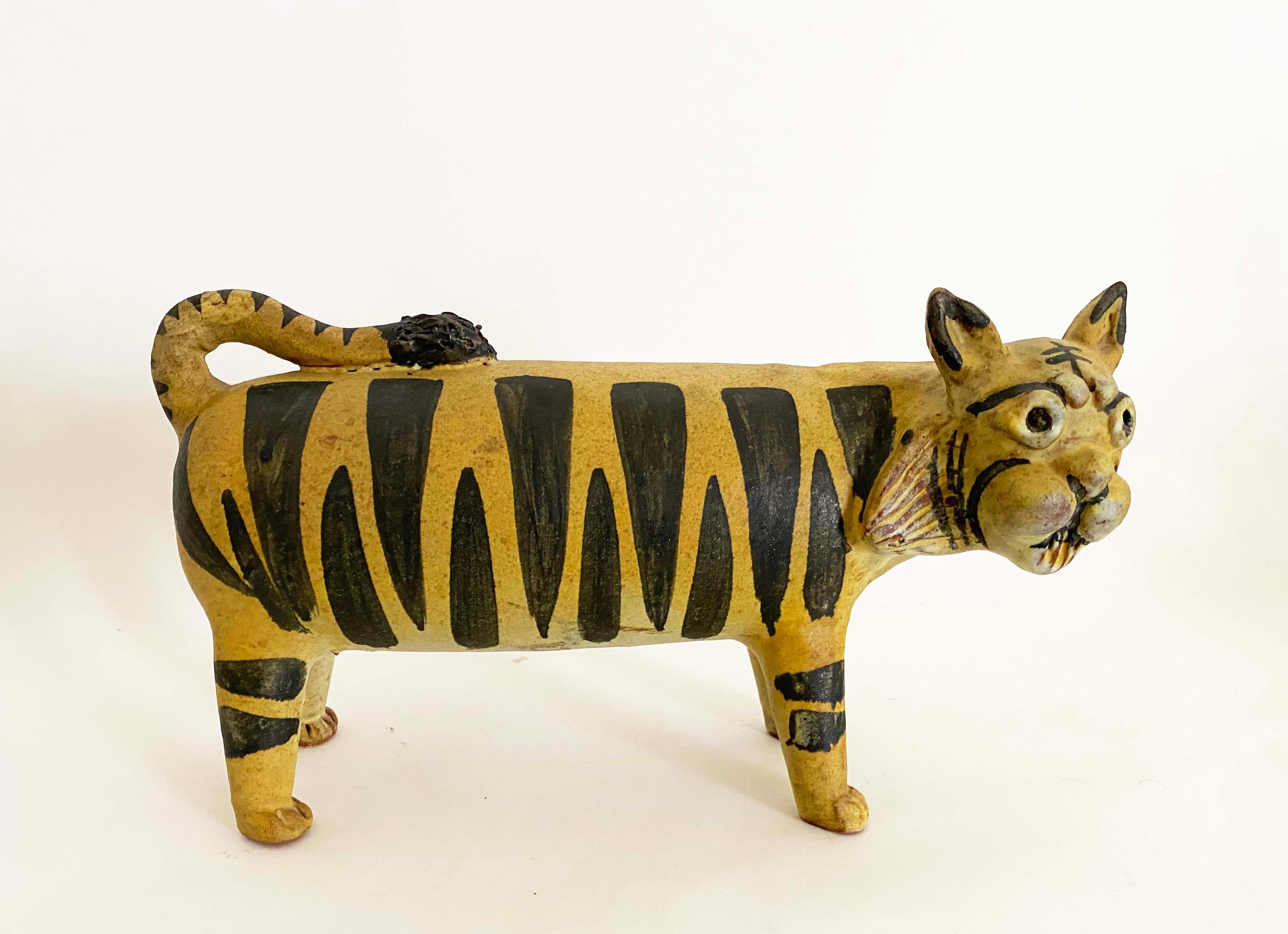 Encantador gato grande de cerámica del Taller Alfaraz / Studio Madrid, España Moderno de mediados de siglo en venta