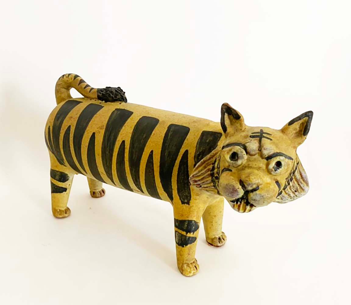 Encantador gato grande de cerámica del Taller Alfaraz / Studio Madrid, España en Bueno estado para la venta en Minneapolis, MN