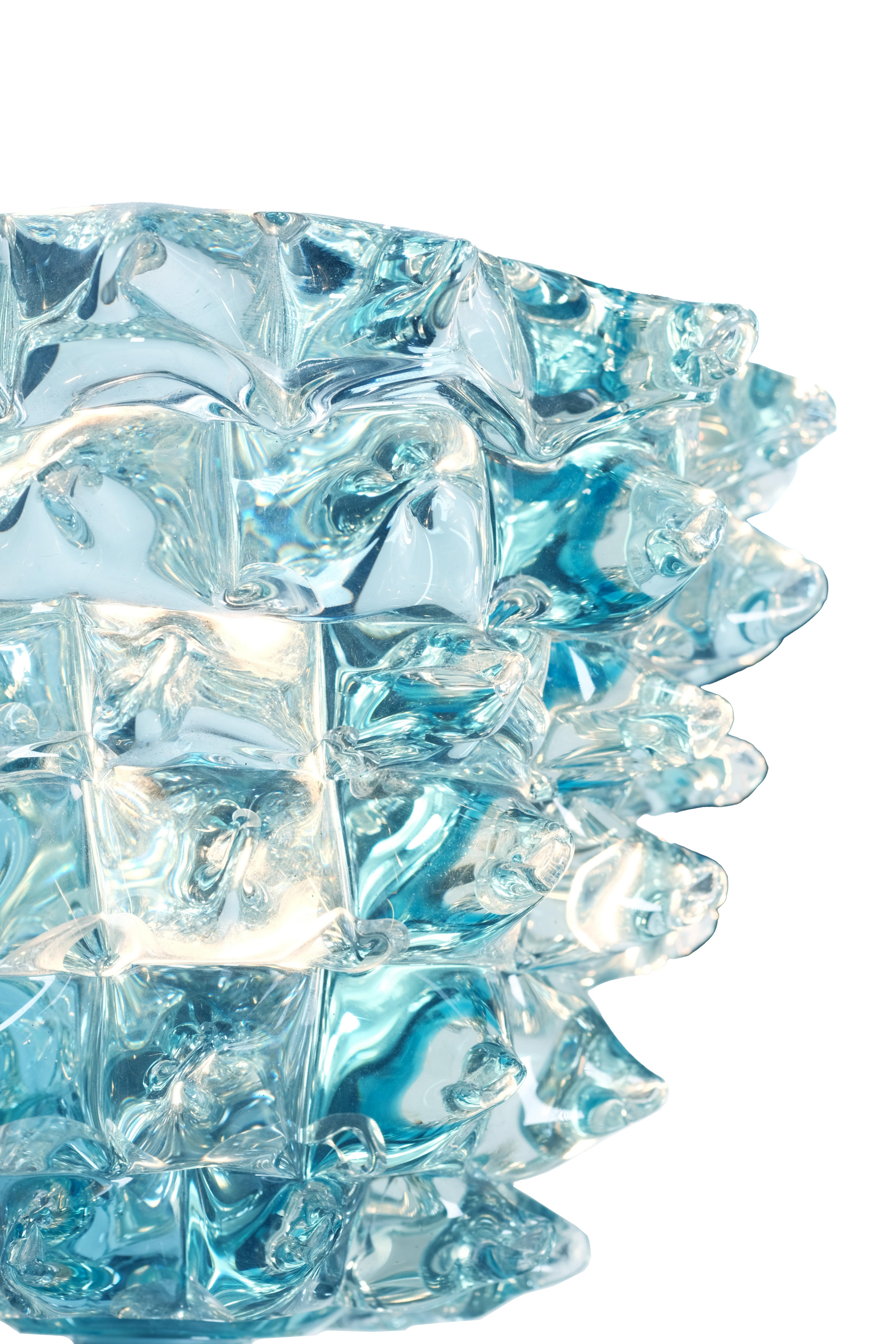 Charming Large Italian Brass & Blue Rostrato Textured Murano Glass Sconces For Sale 1