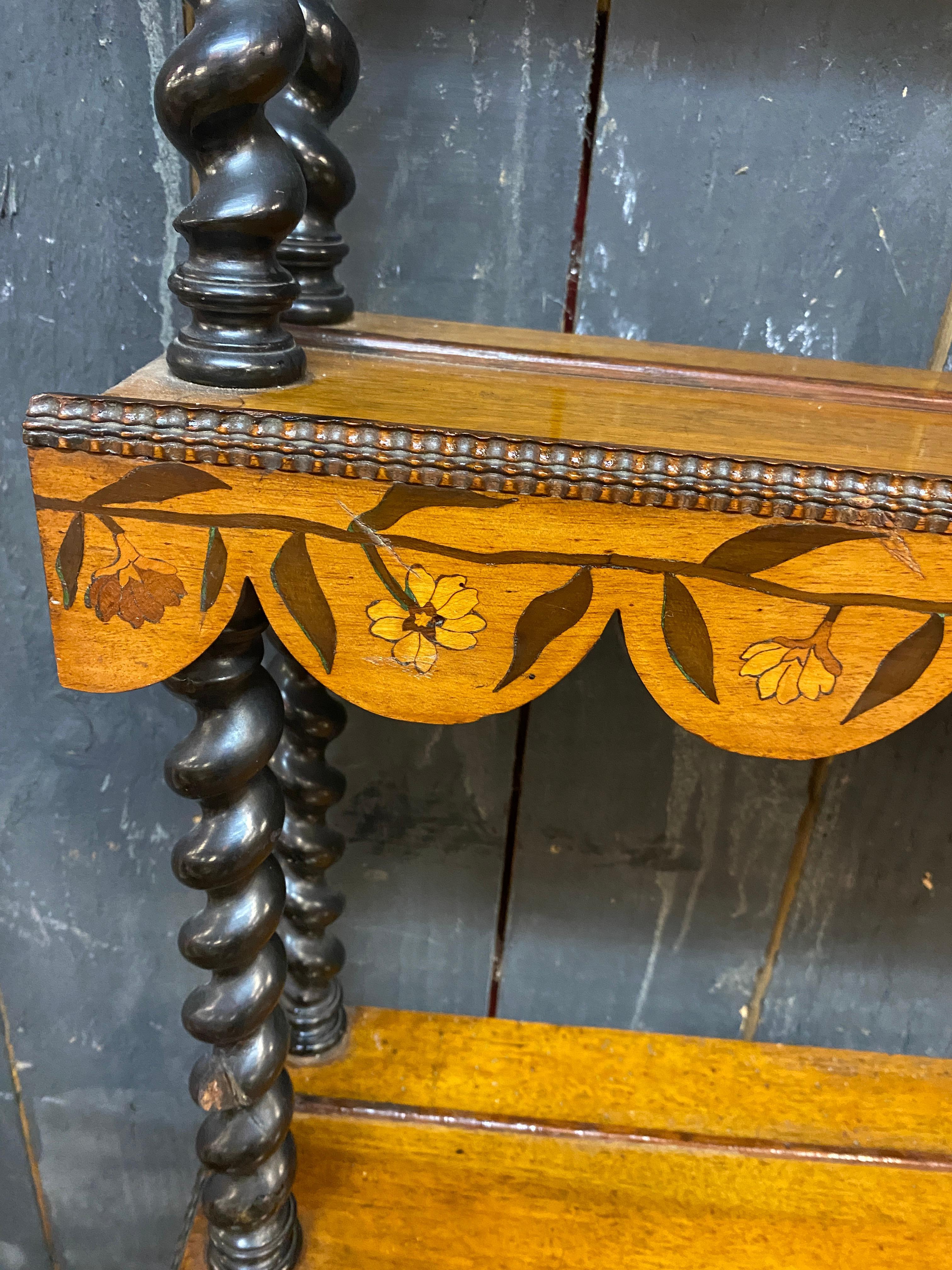 charming large shelf in lacquered wood, and inlaid with different flowers  For Sale 2