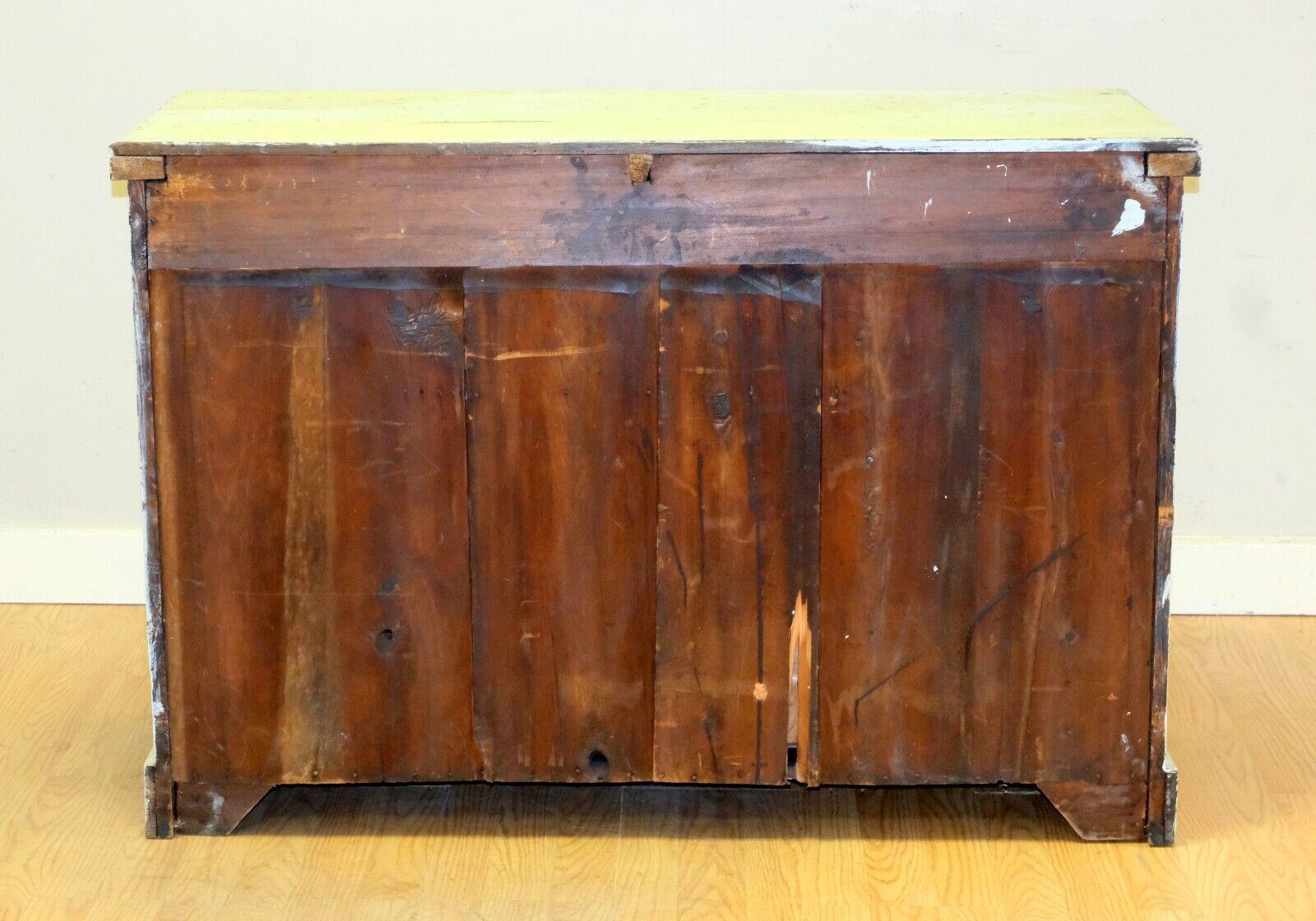 CHARMING LiME GREEN RUSTIC ANTIQUE VICTORIAN PINE CHEST OF DRAWERS For Sale 4
