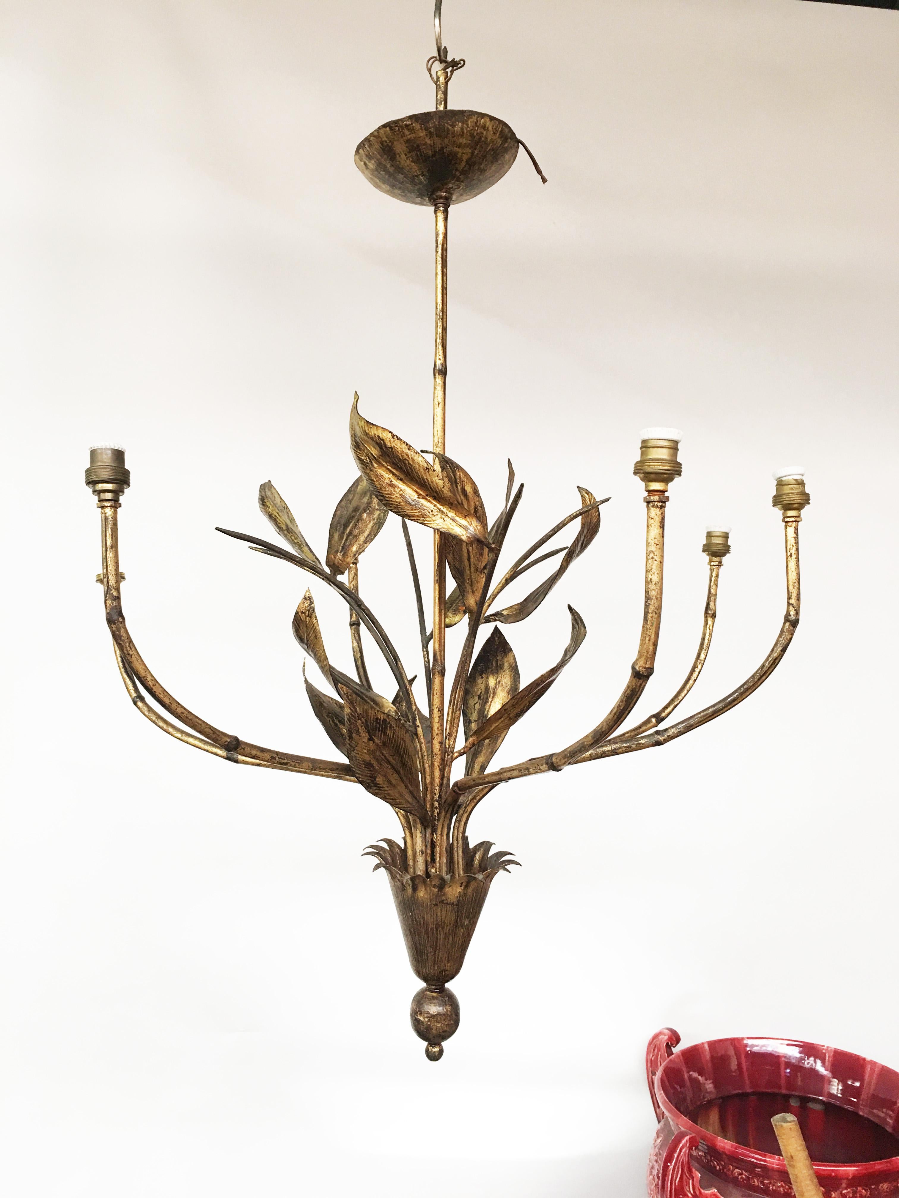 Charming Little Iron Chandelier, circa 1950 In Good Condition For Sale In Saint-Ouen, FR