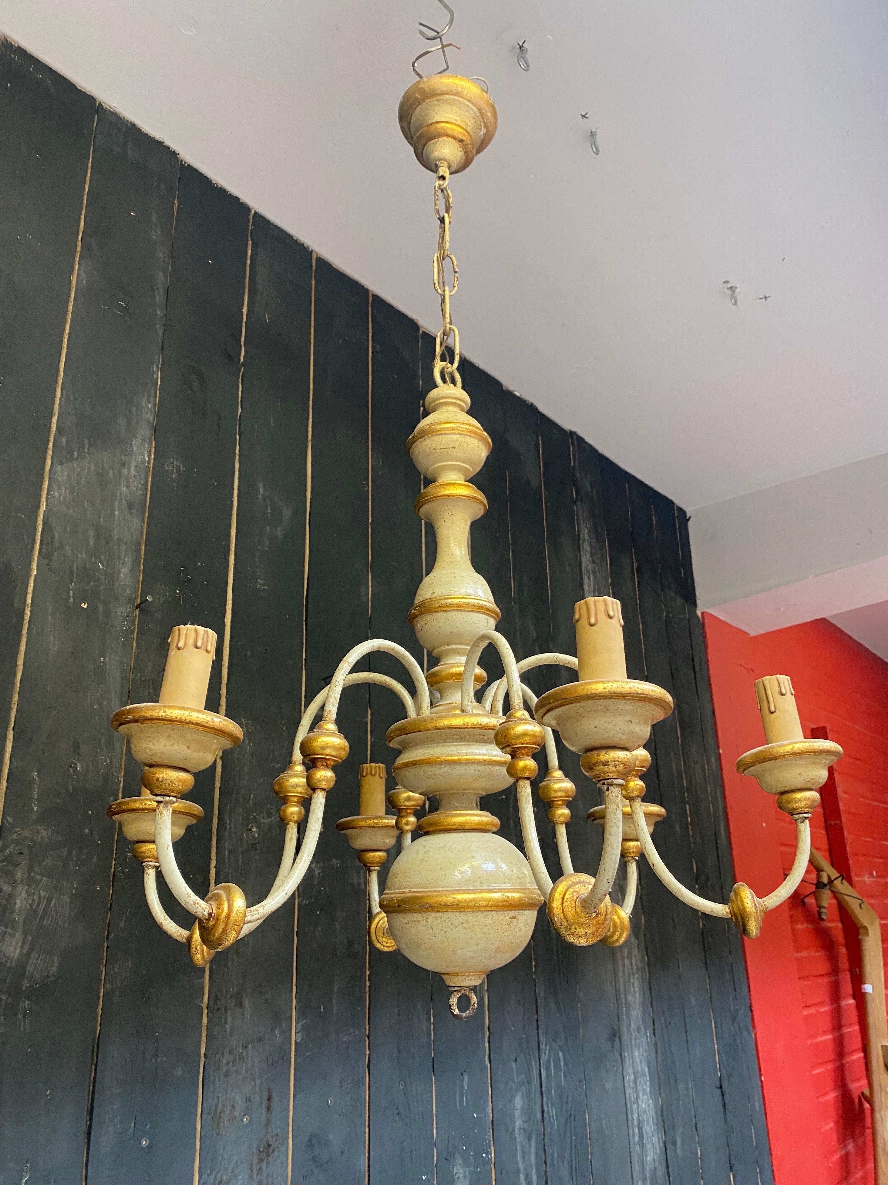 Charming Little Neo Romantic Chandelier in Patinated Wood circa 1960 For Sale 3