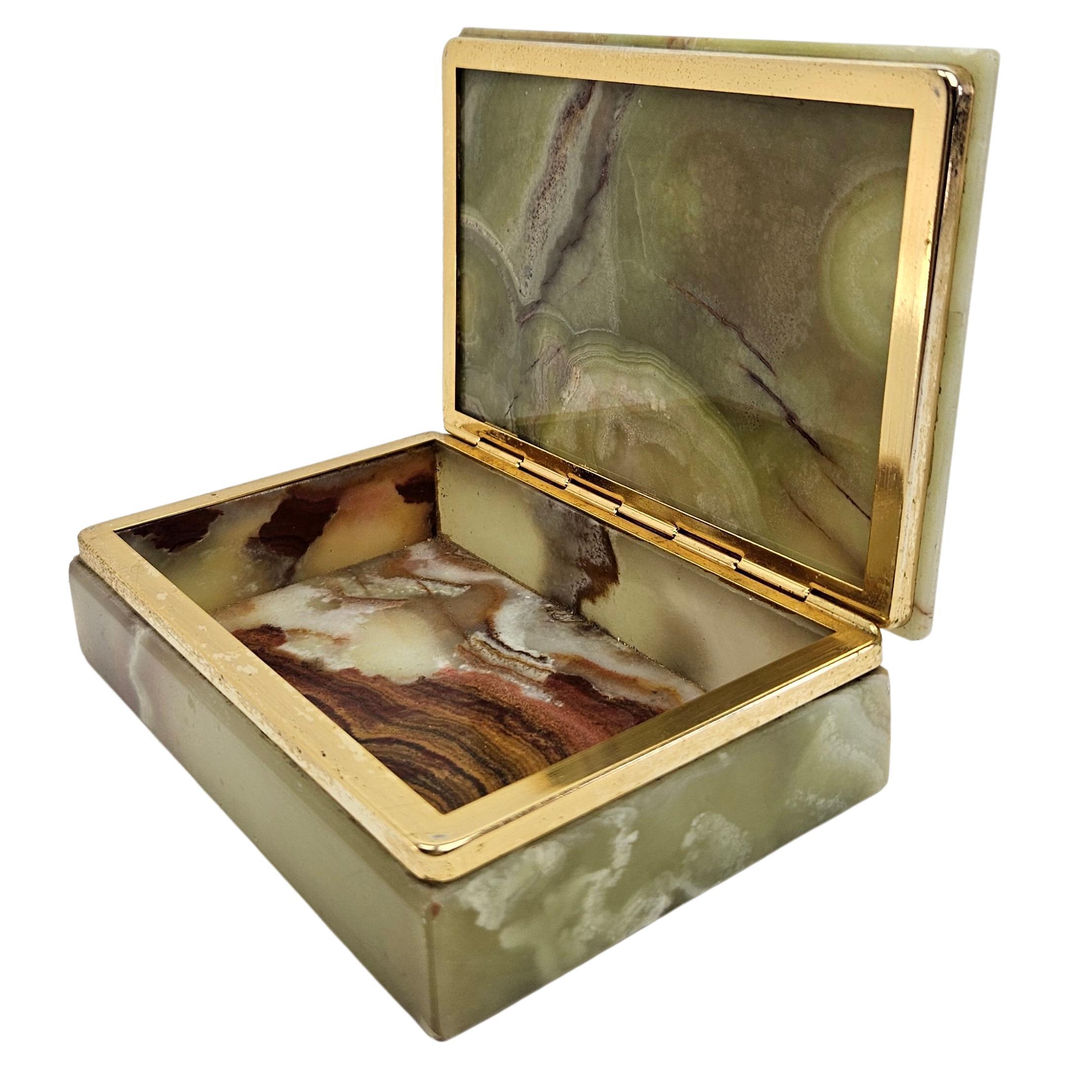 Charming Marble Decorative or Jewelry Box, Italy For Sale