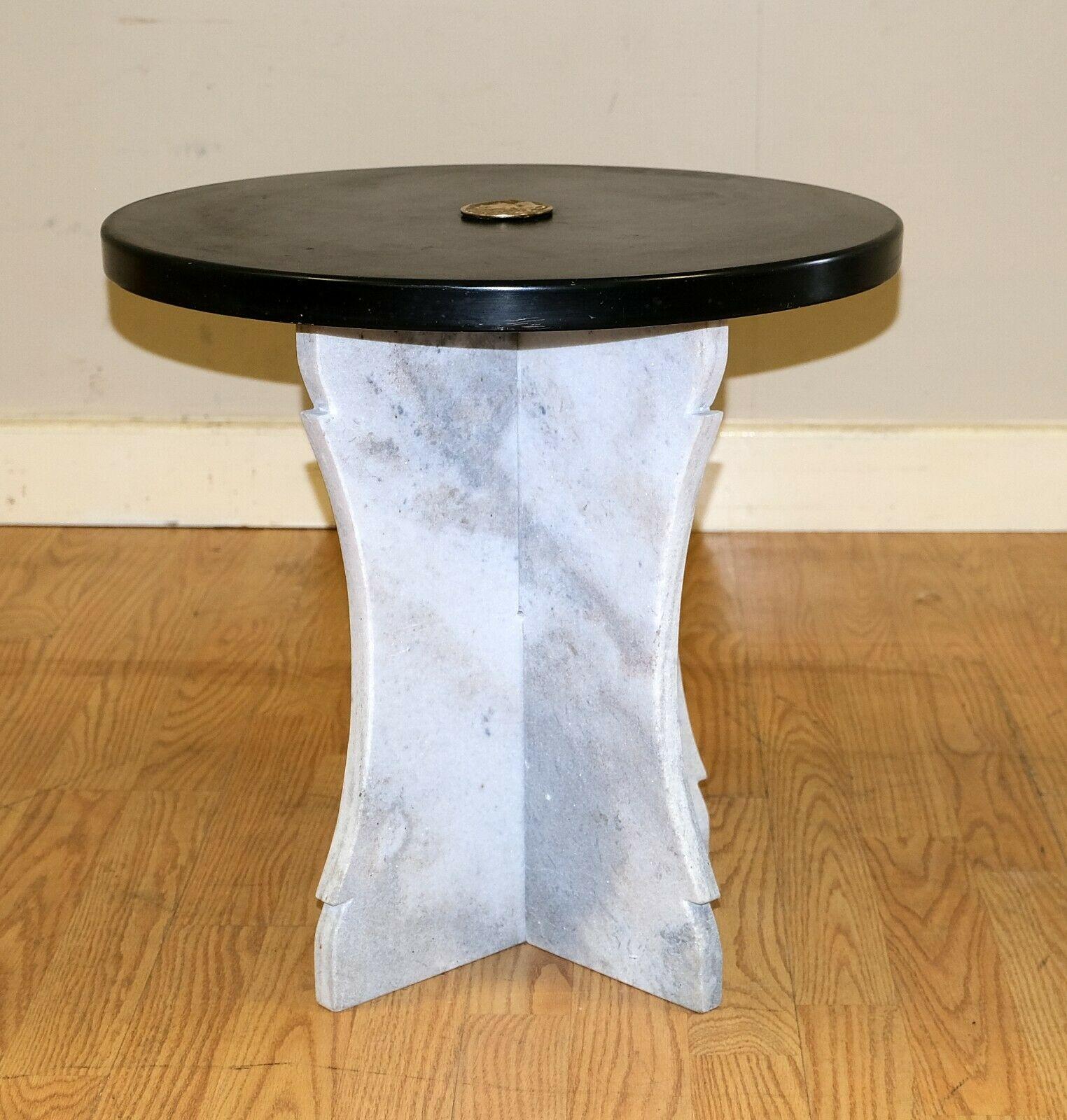Charming Marble Low, Occasional Circular Black Top Table & Roman Head Crest 1