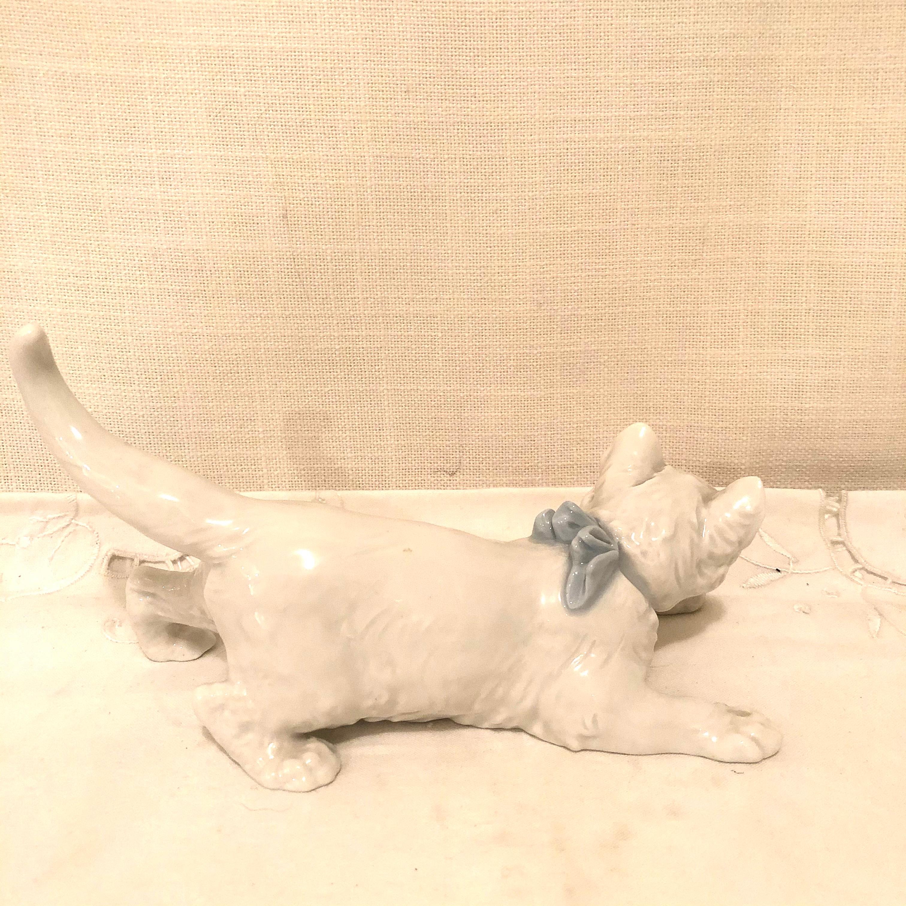 Other Charming Meissen Figure of a Finely Modeled White Cat with a Blue Bow