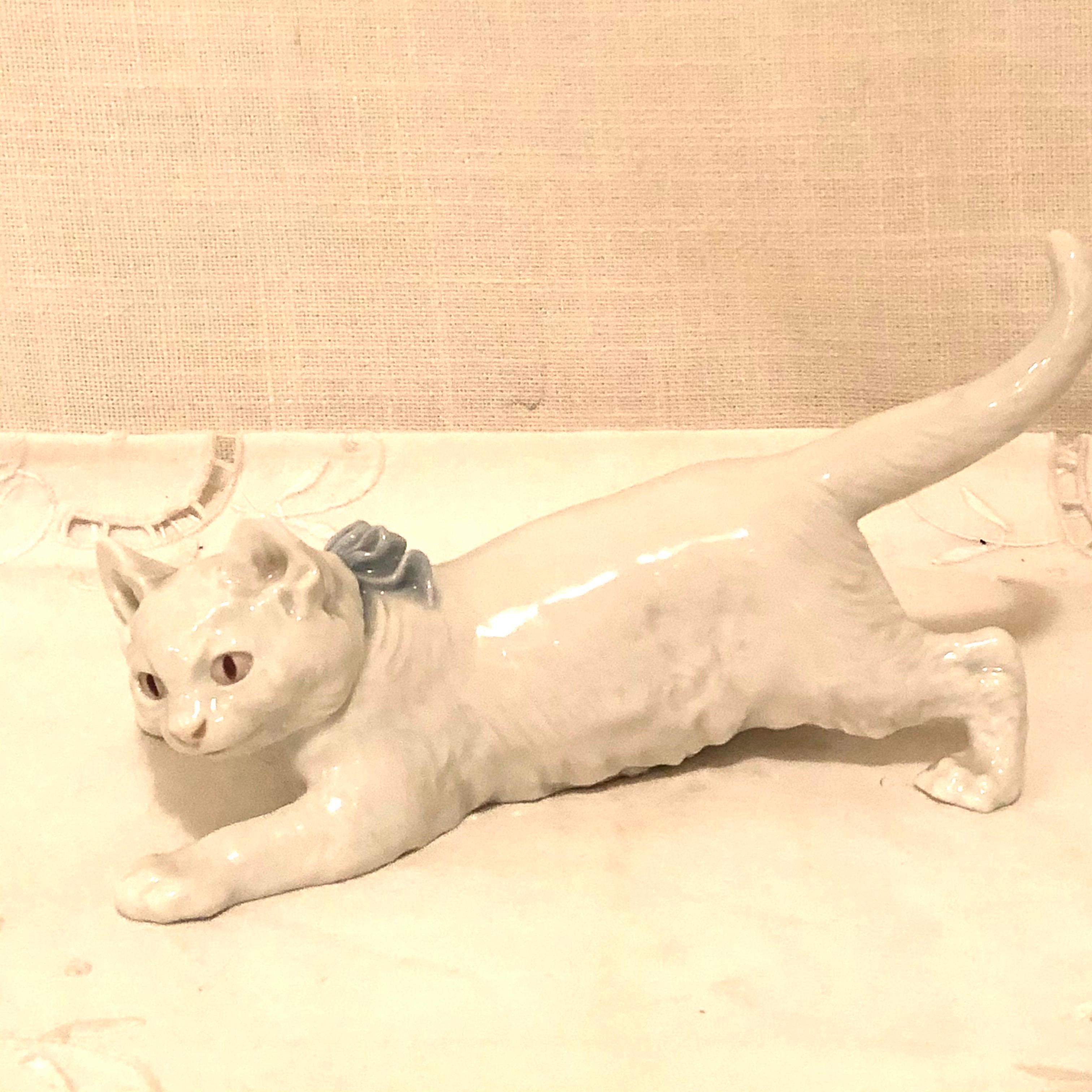 Porcelain Charming Meissen Figure of a Finely Modeled White Cat with a Blue Bow