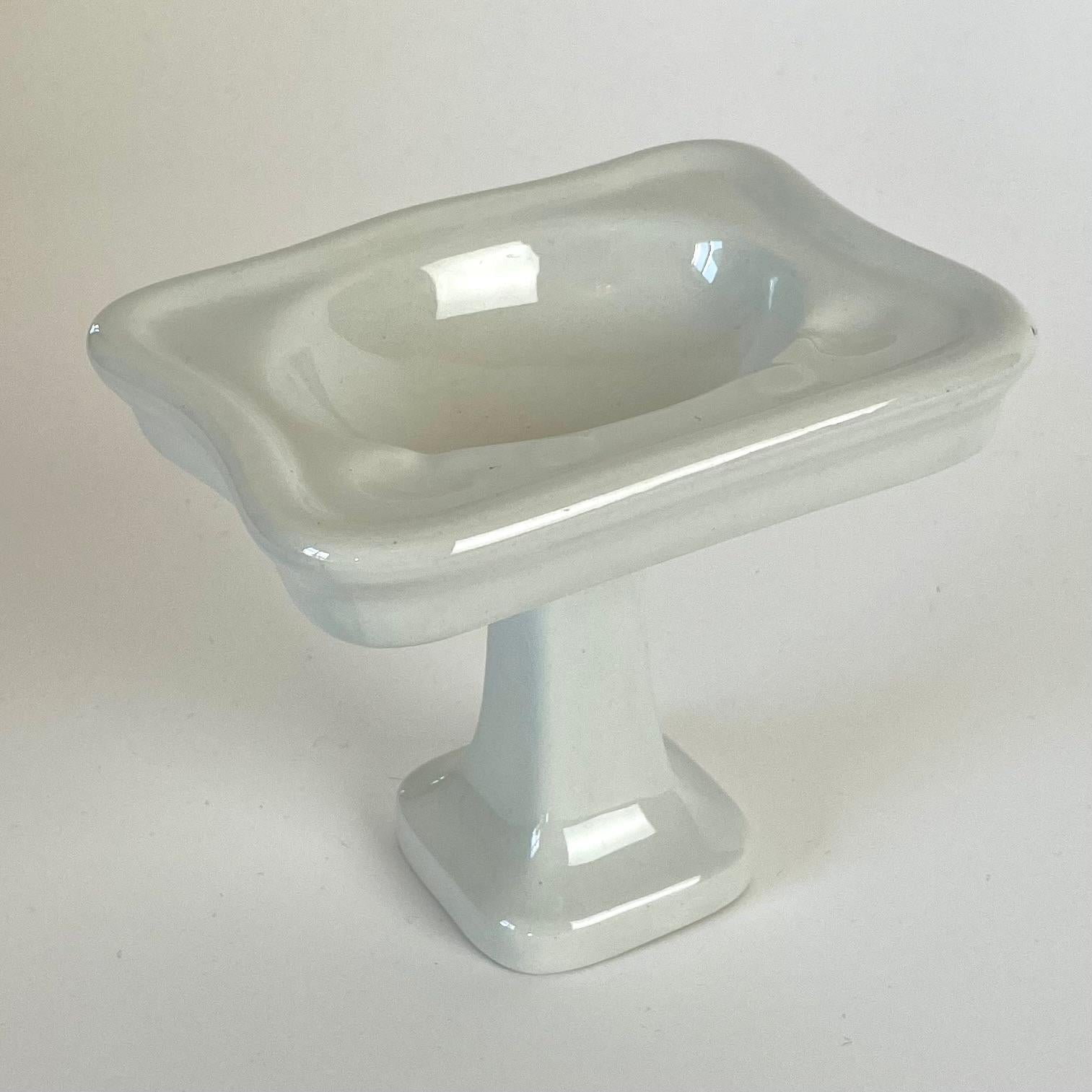 Charmante Miniature Spüle aus dem frühen 20. Jahrhundert, Johnson Brothers Hanley Ltd im Angebot 1