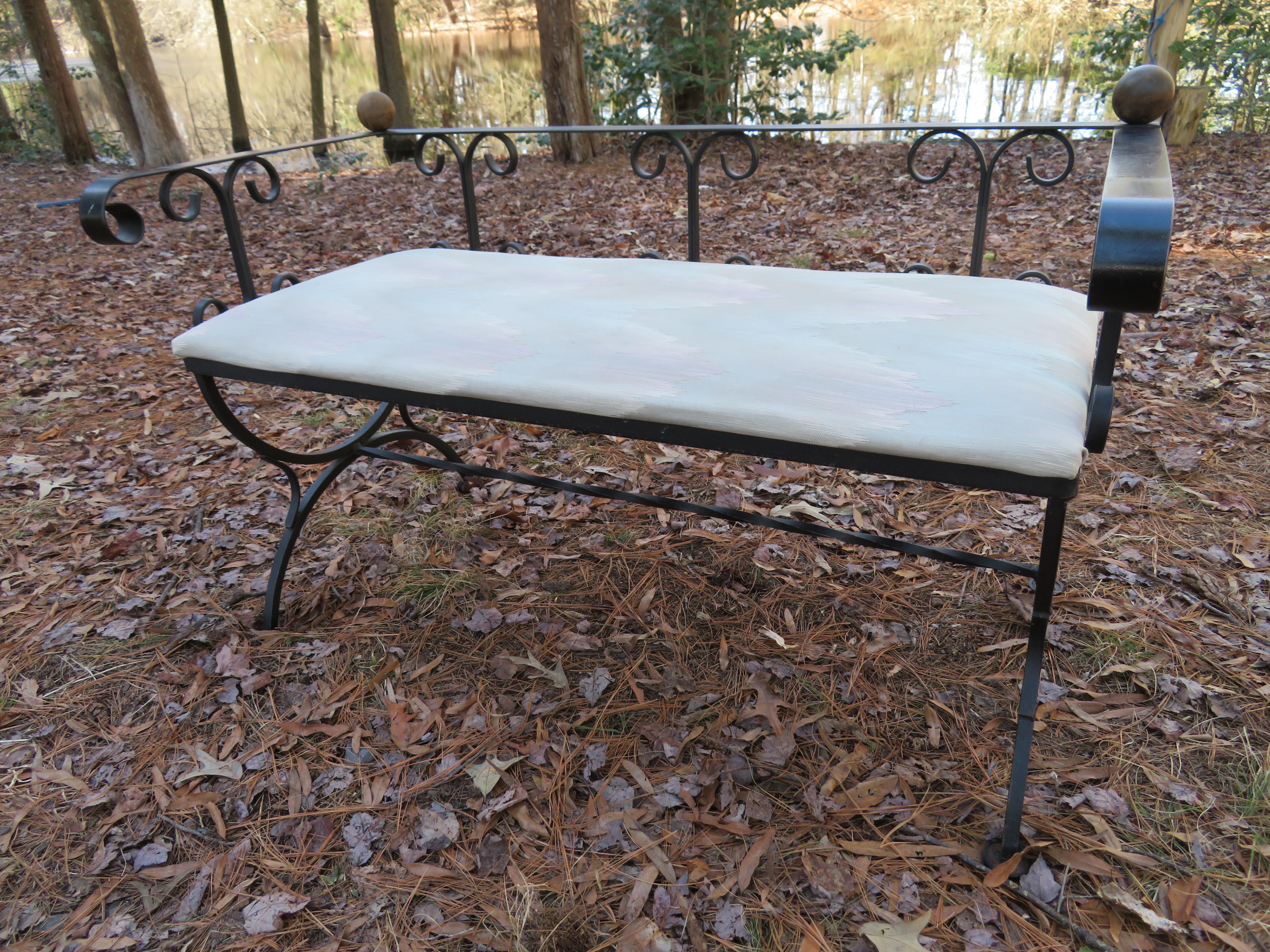 Charming Minimal Design Scroll Iron Bench For Sale 4