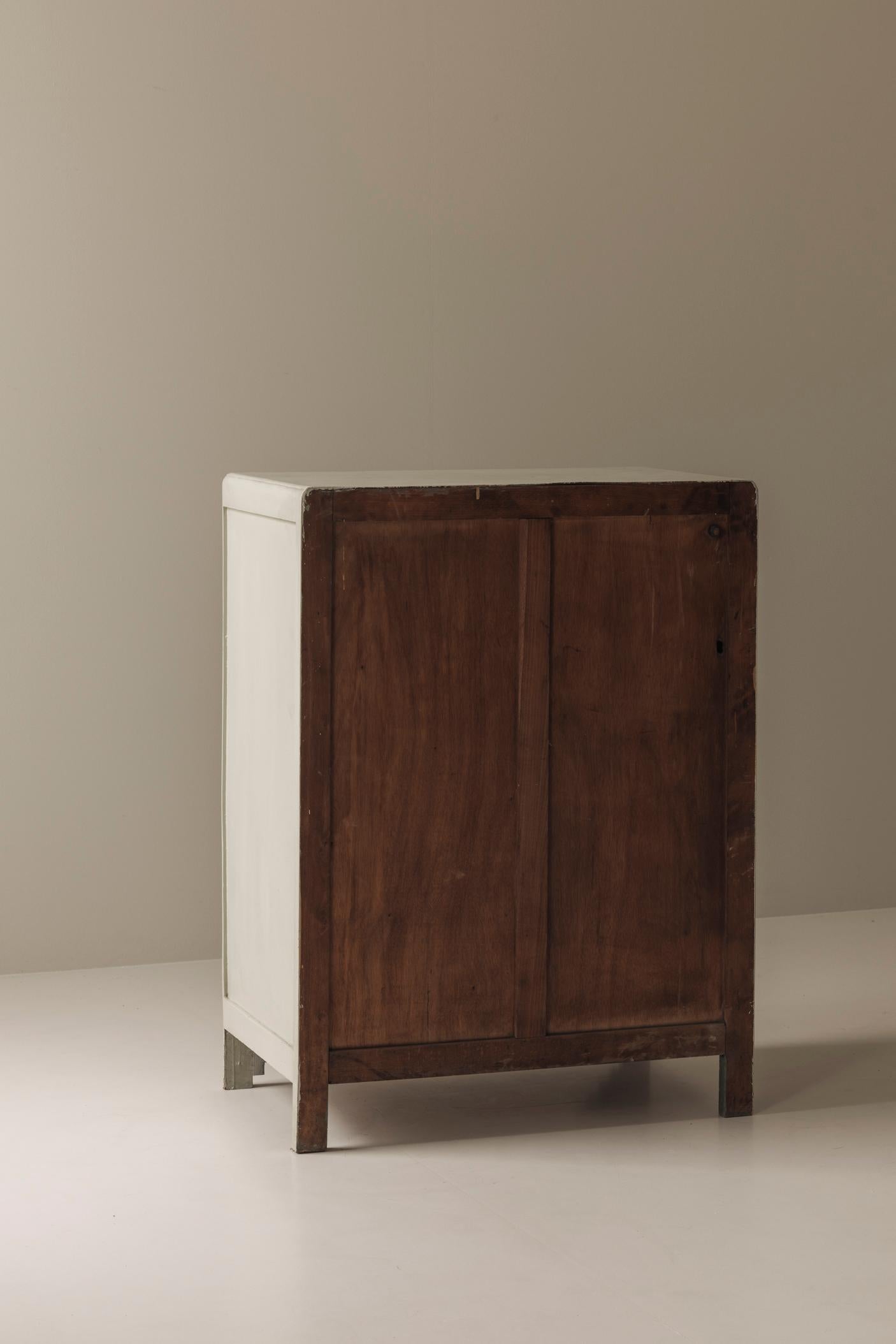 Charming Modernist French cabinet from the 1950s For Sale 9