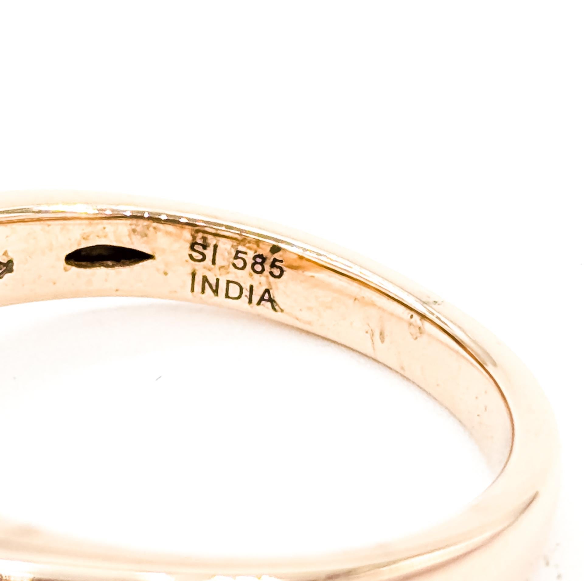 Charmante Morganit & Diamant Halb-Halo Ring in 14k Damen im Angebot