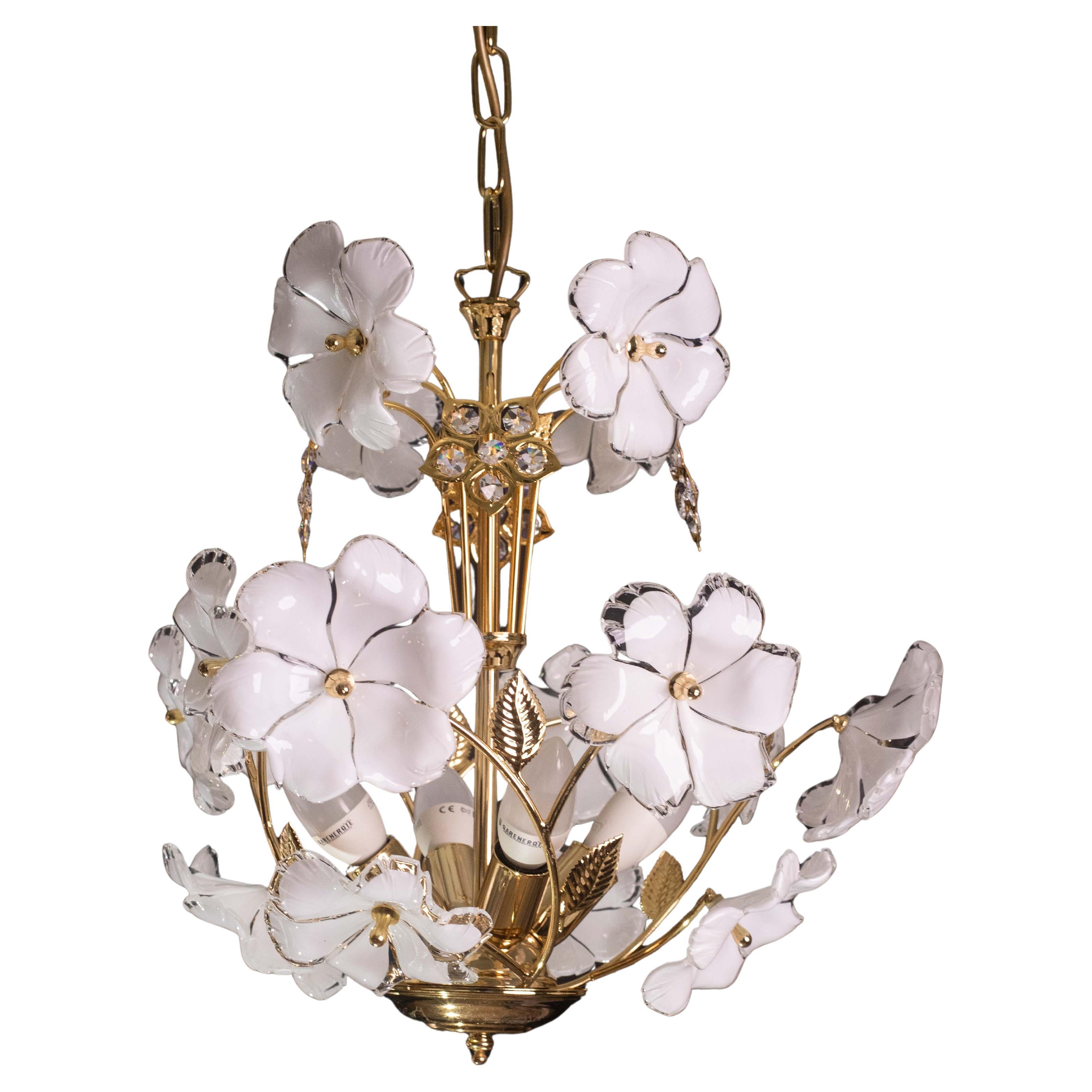 Charming Murano and Crystal Glass Vintage Chandelier White Flowers, 1970s For Sale