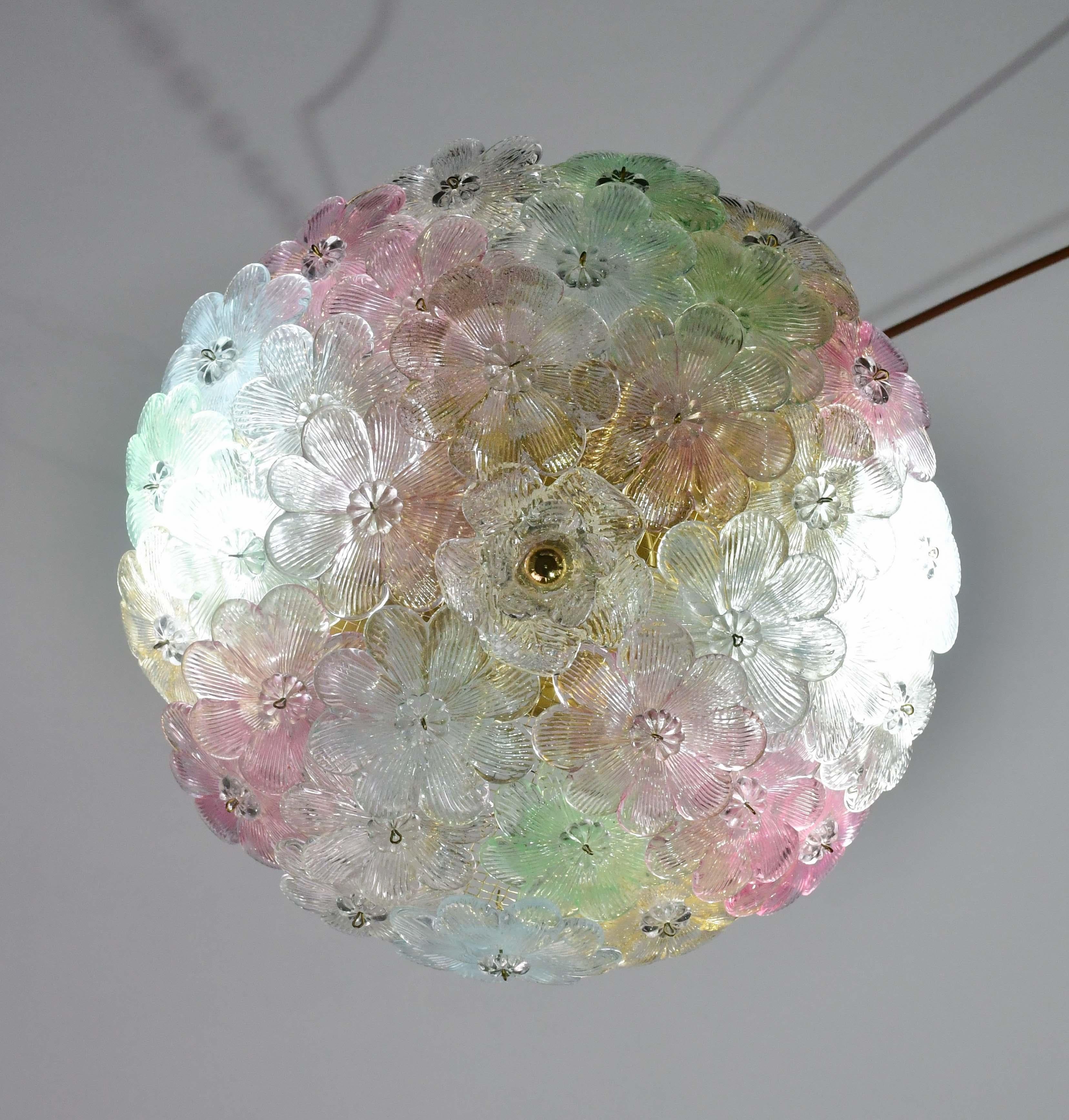 Encantadora lámpara de Murano Barovier & Toso Flowers Flush Light Fixture, Techo, Años 60 en venta 3
