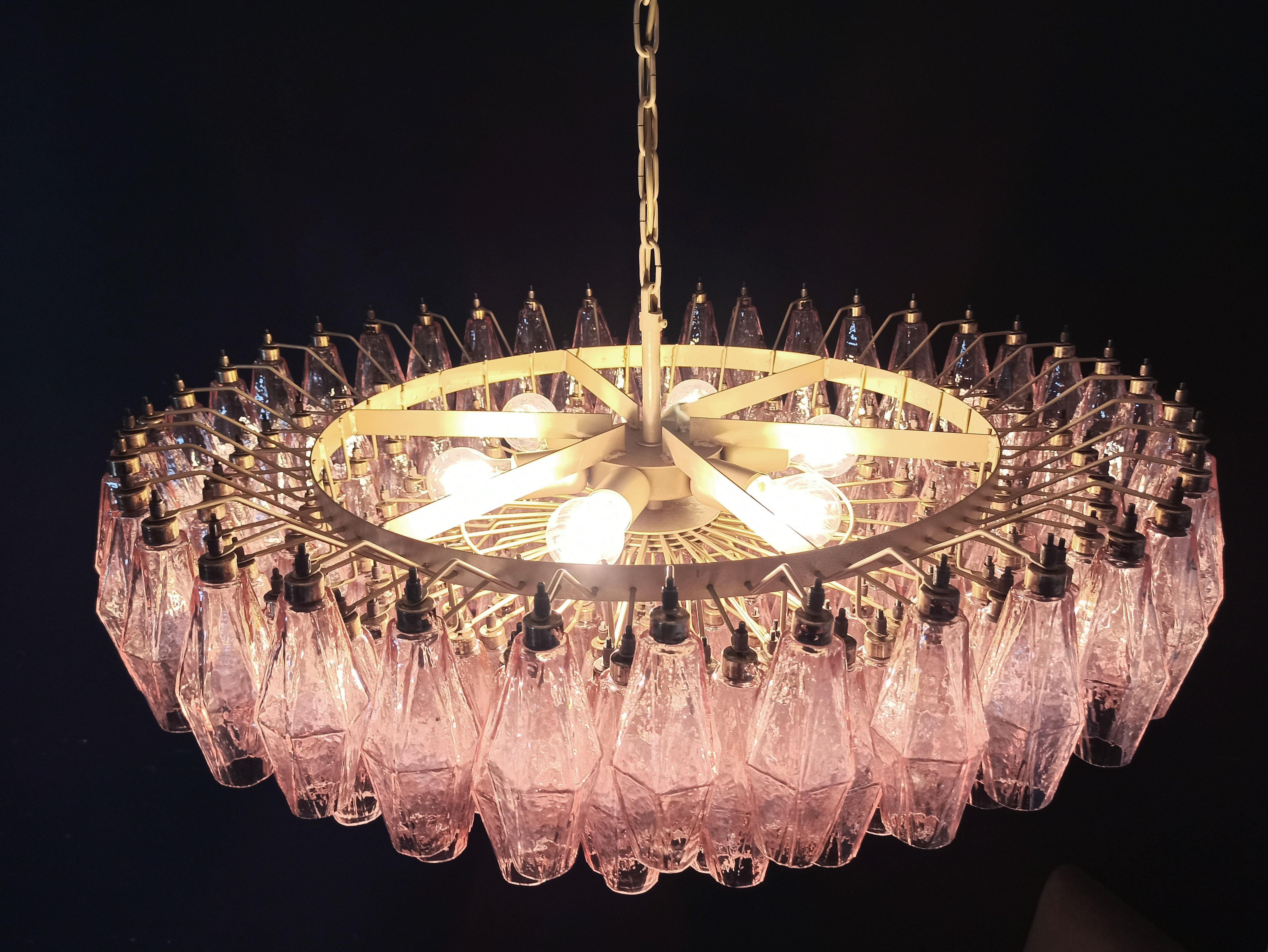 Charming Murano glass Chandelier - 185 PINK poliedri For Sale 8