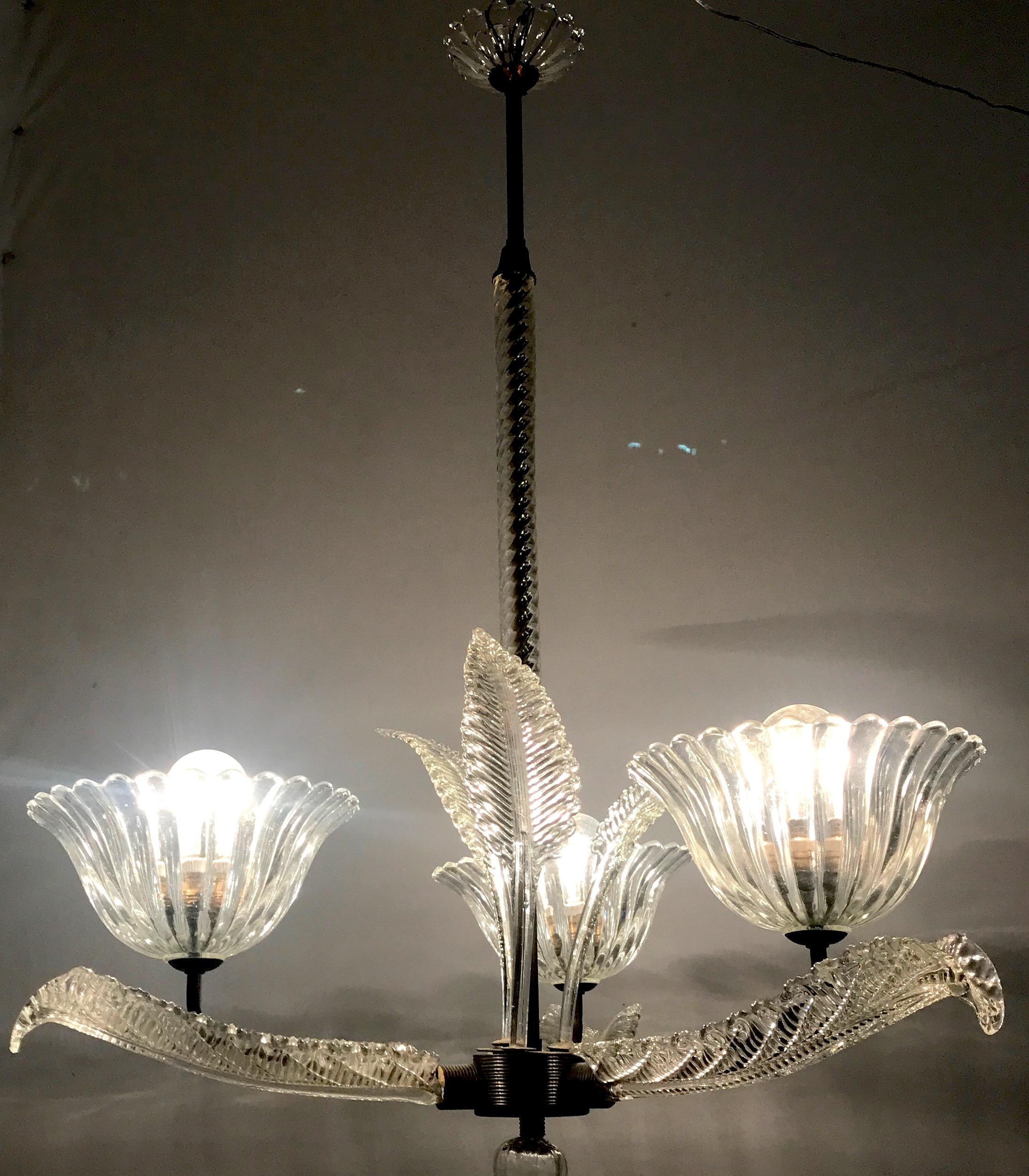 Charmant lustre en verre de Murano par Ercole Barovier, années 1940 en vente 2