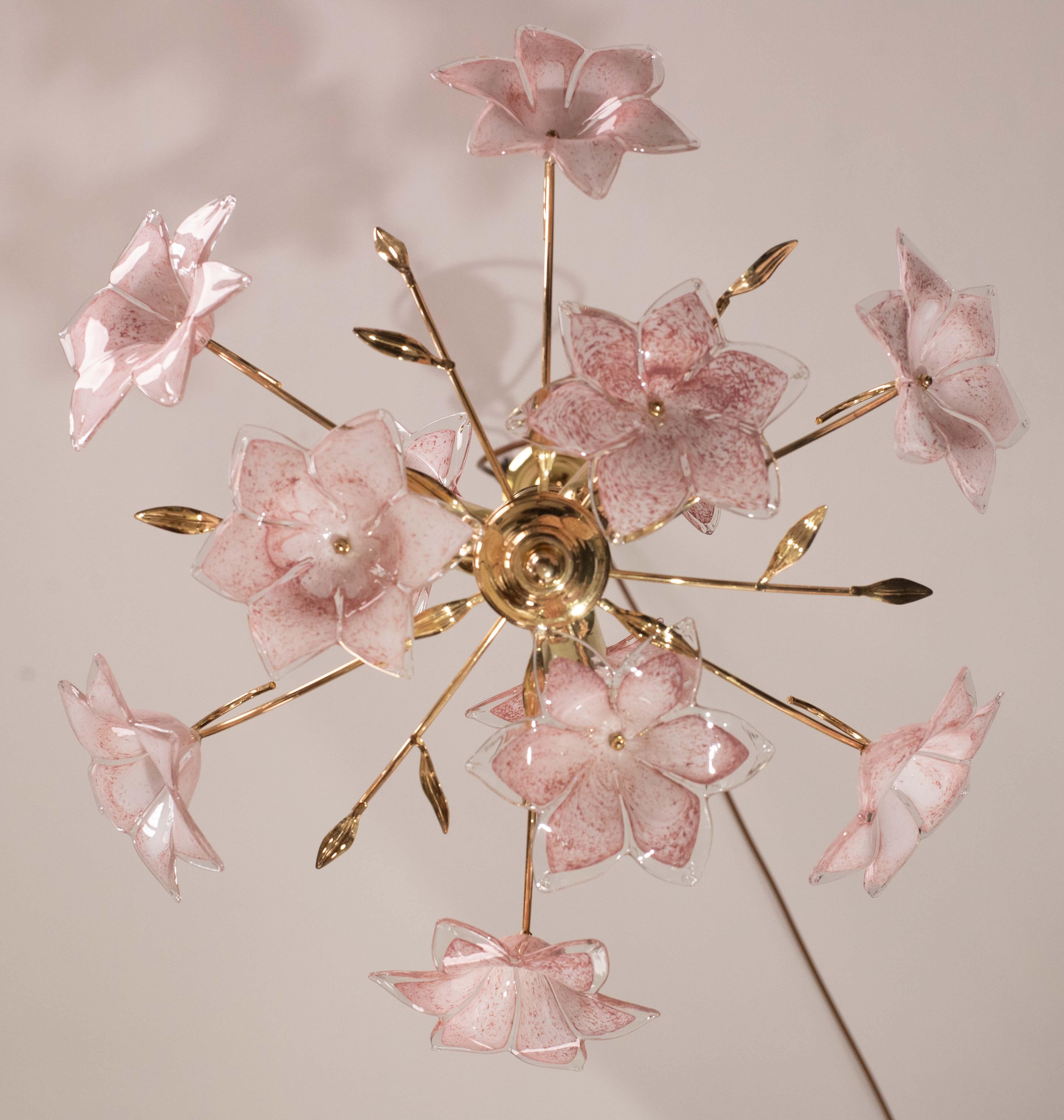 Incantevole lampadario in vetro di Murano Fiori rosa, 1970 in vendita 8