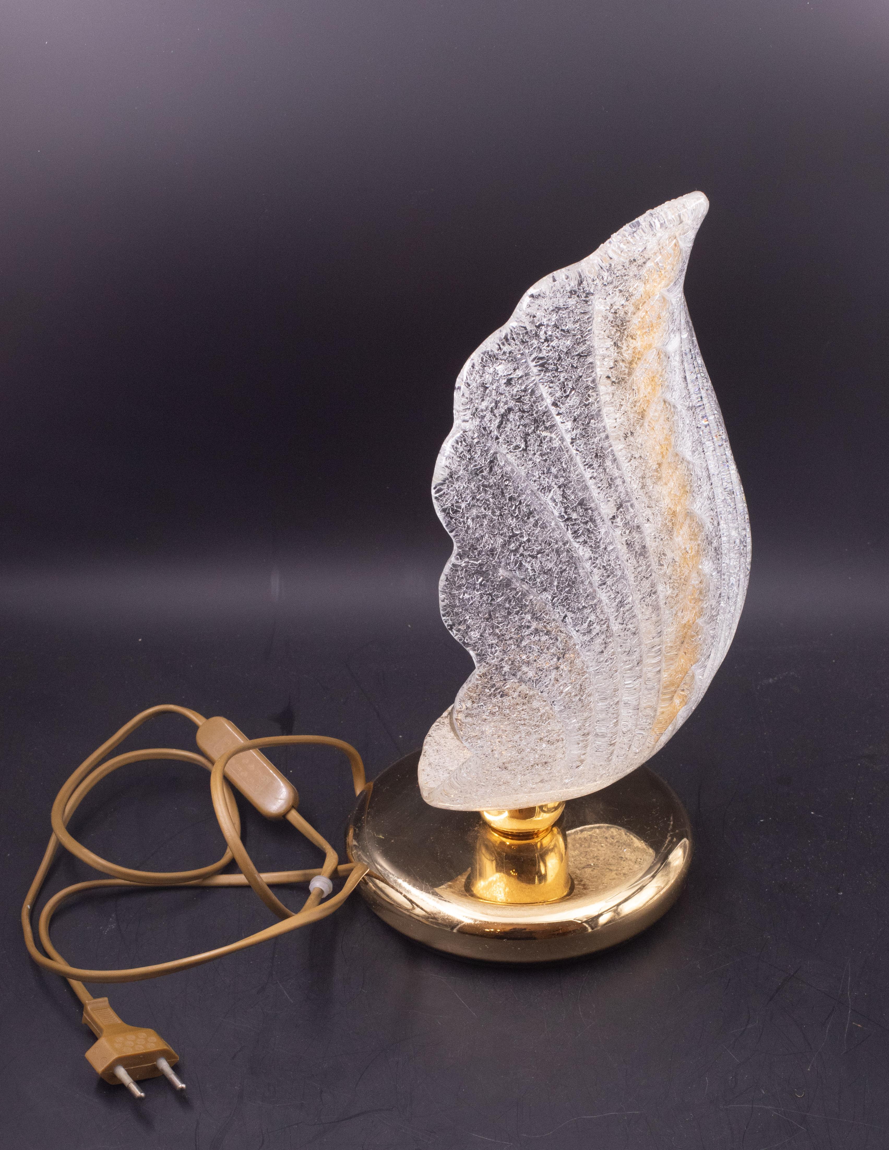 Charming Murano Gold and Trasparent Leave Glass Table Lamps In Good Condition For Sale In Roma, IT