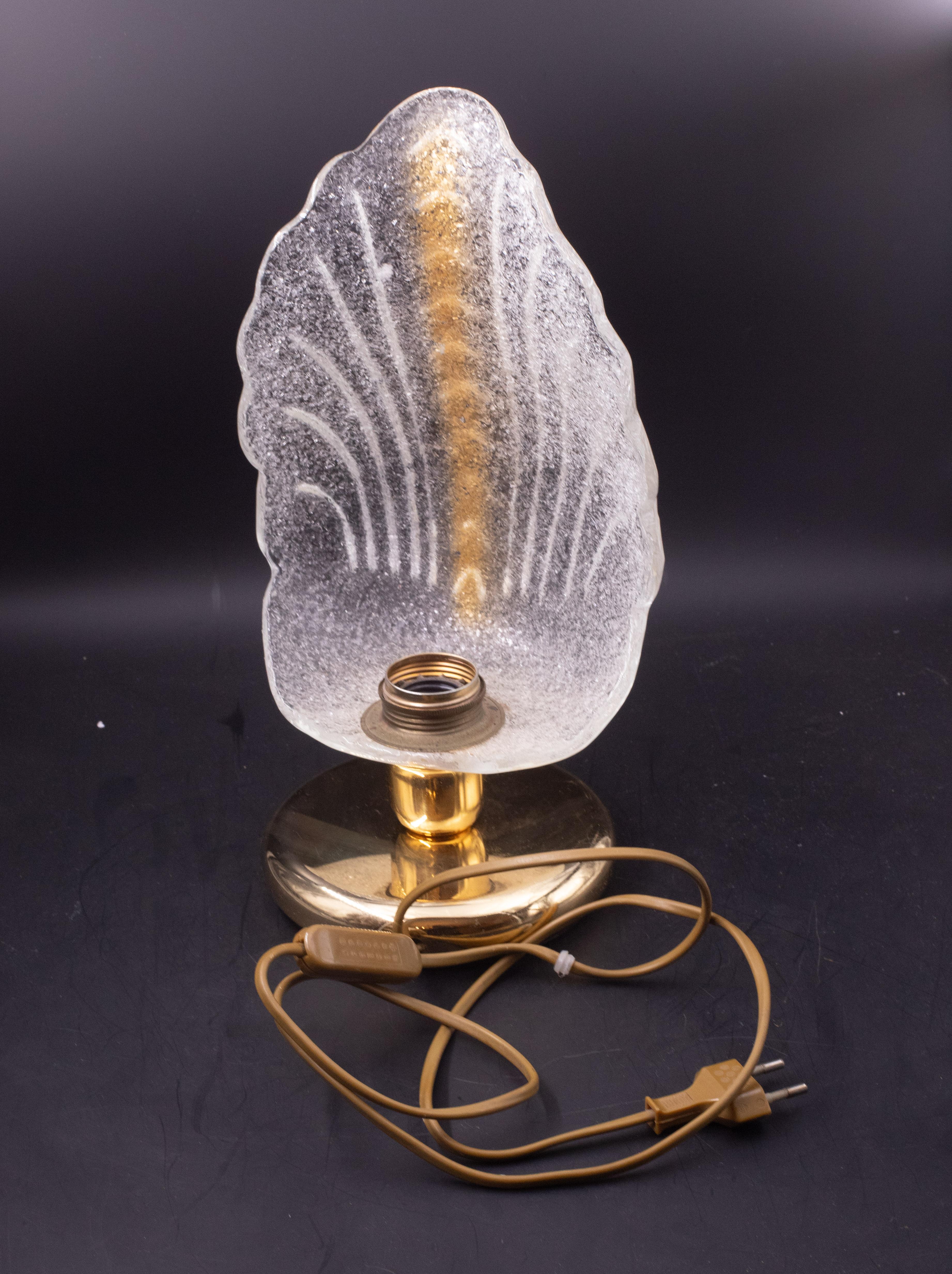 Late 20th Century Charming Murano Gold and Trasparent Leave Glass Table Lamps For Sale