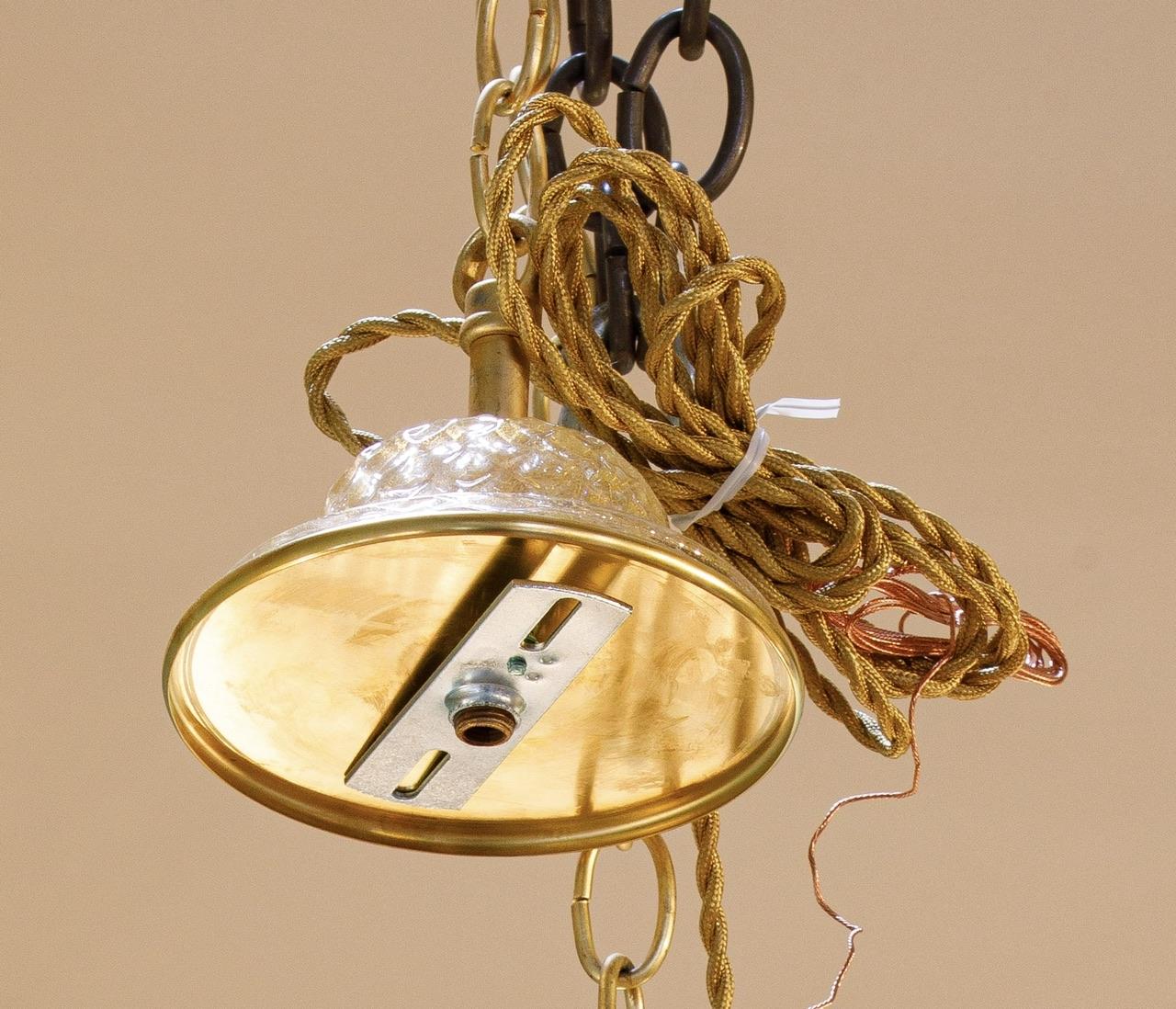Incantevole lampadario di Murano soffiato a mano con vetro trasparente e riflessi dorati In condizioni buone in vendita a Houston, TX