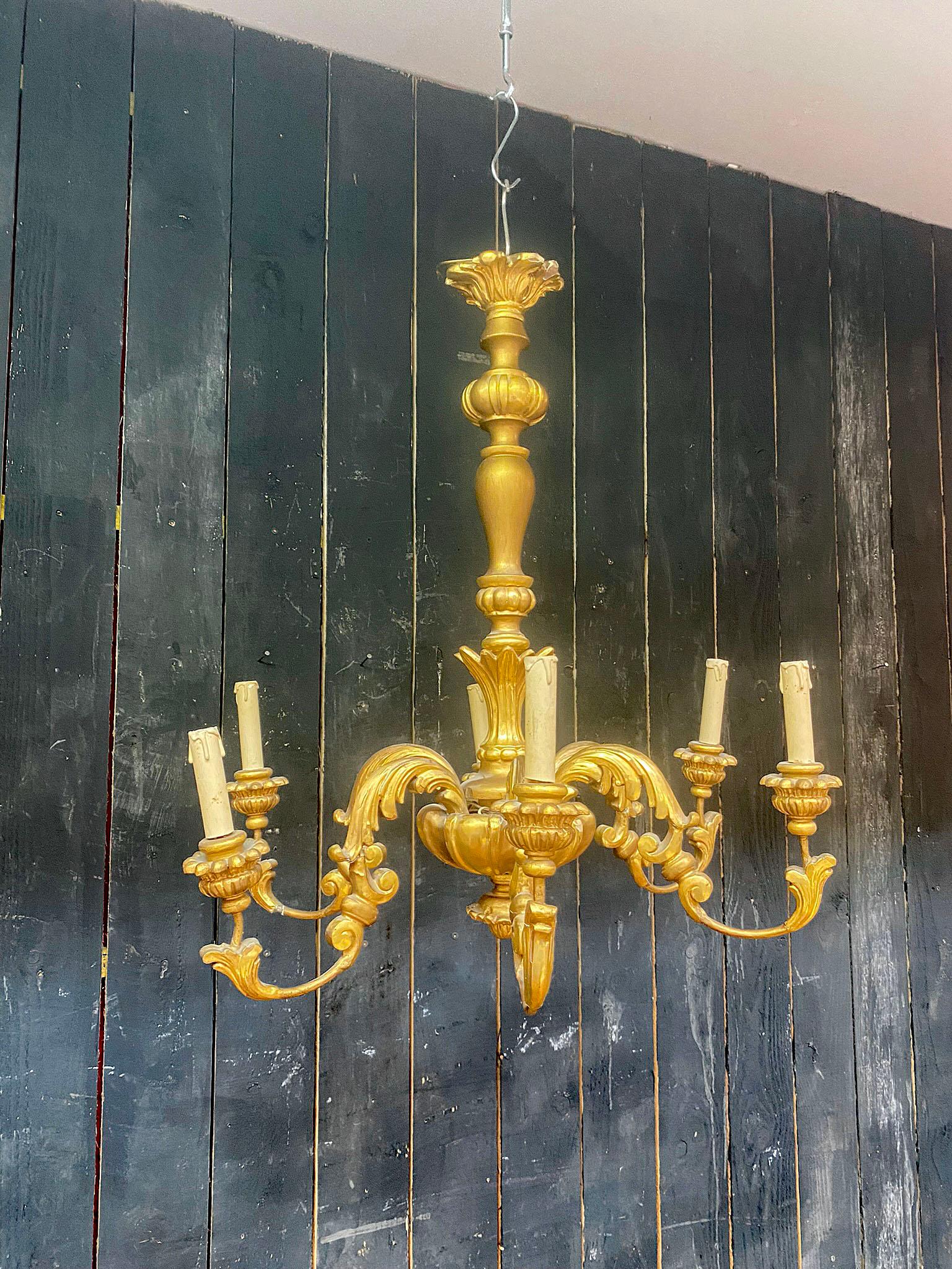 Mid-20th Century Charming  Neo baroque Chandelier in giltwood circa 1950 For Sale