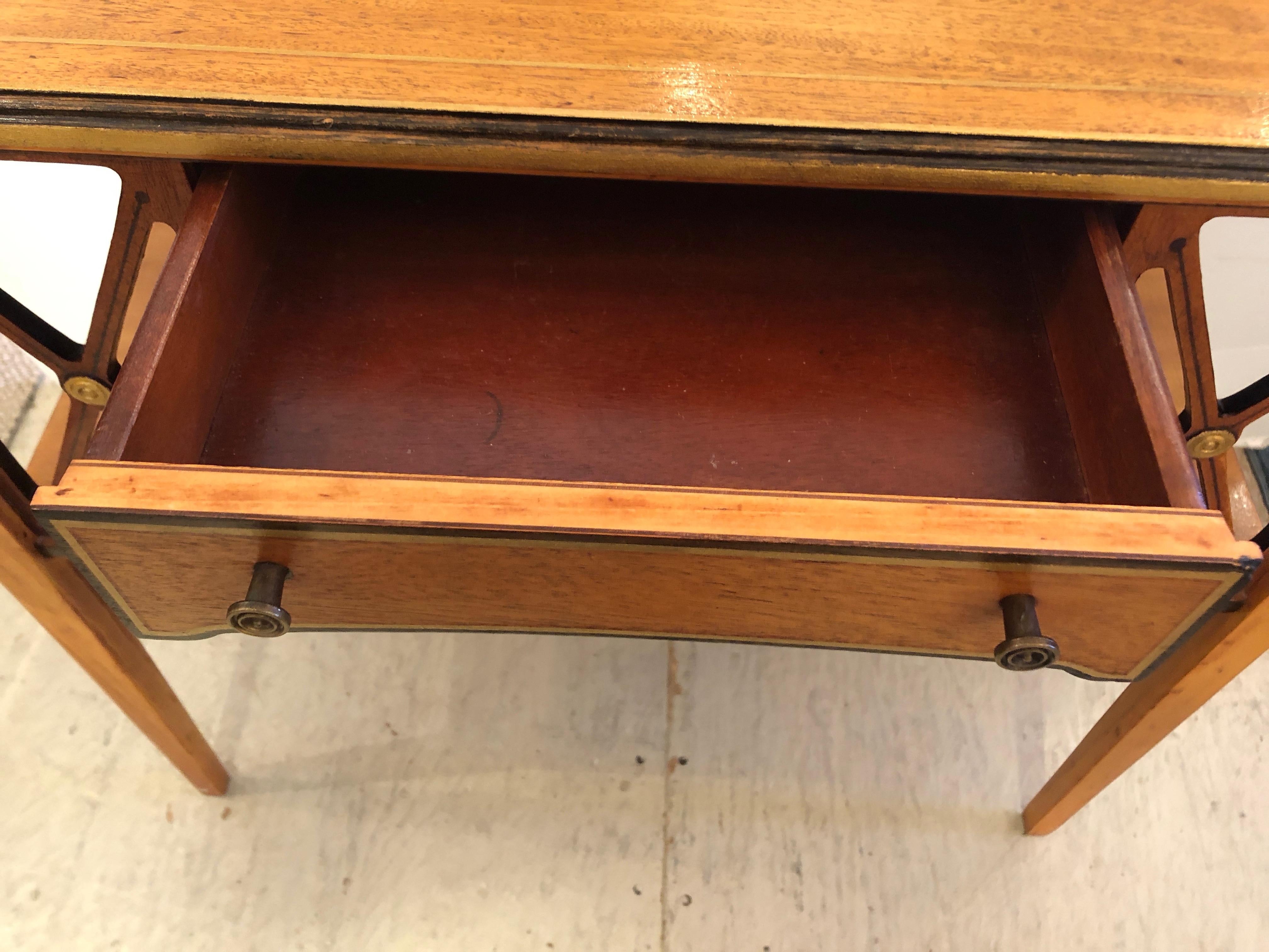 Mid-20th Century Charming Neoclassical Style Side Table with Drawer For Sale