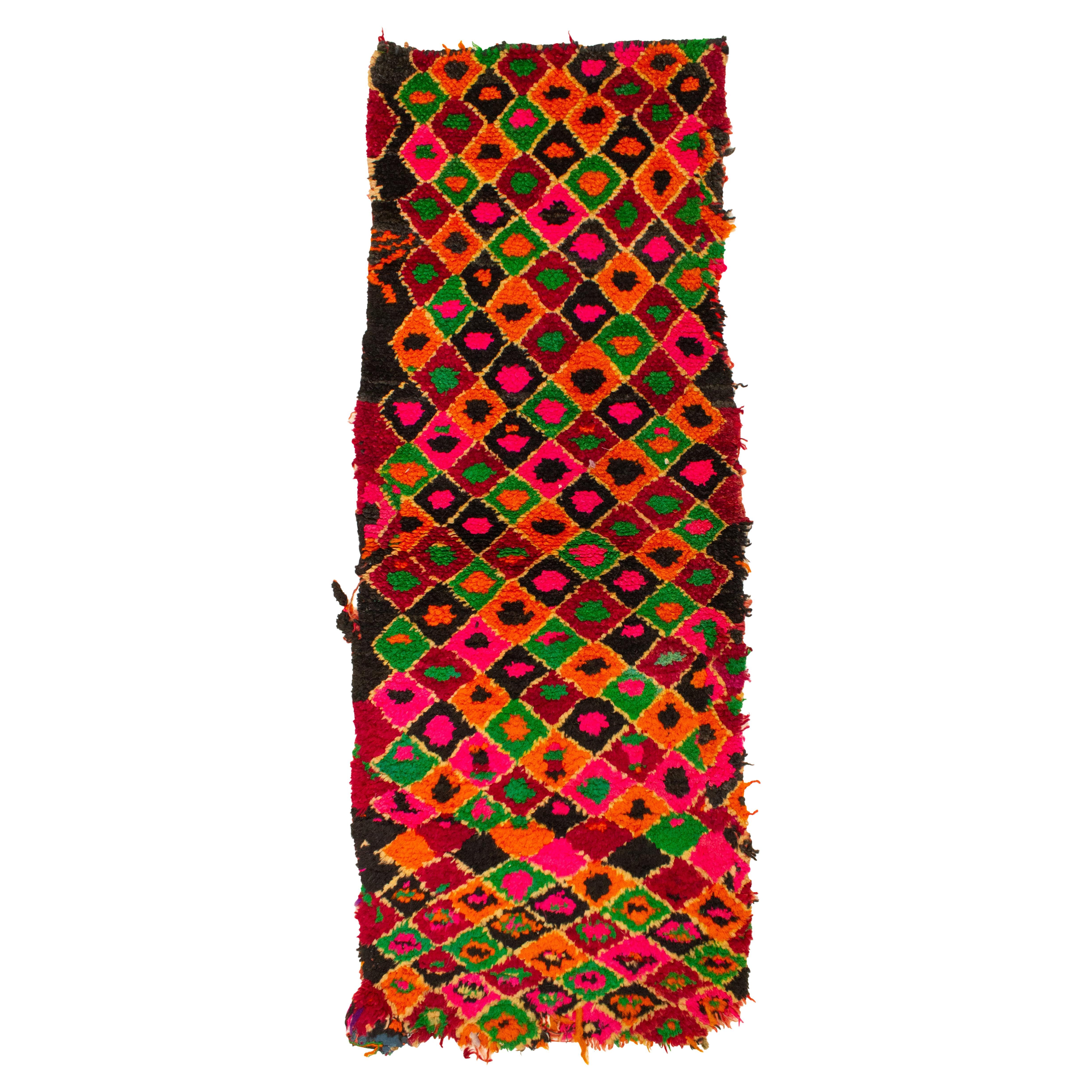 Charmant vieux tapis berbère marocain miniature à motif géométrique abstrait