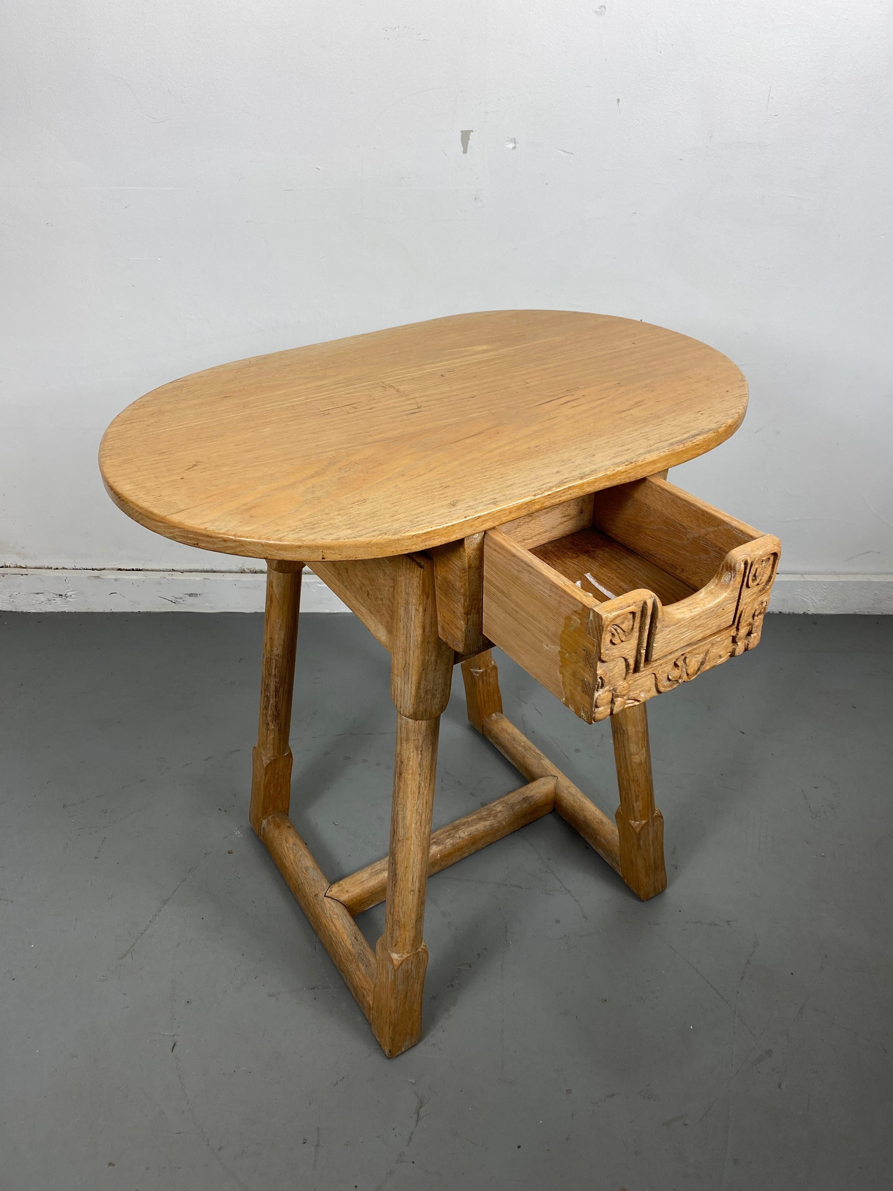 American Charming One Drawer Stand/Lamp Table 'British Oak