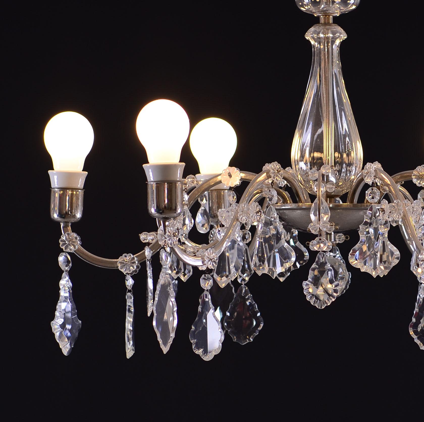 Austrian Charming Original Mid-Century Modern Brass and Crystal Glass Chandelier For Sale