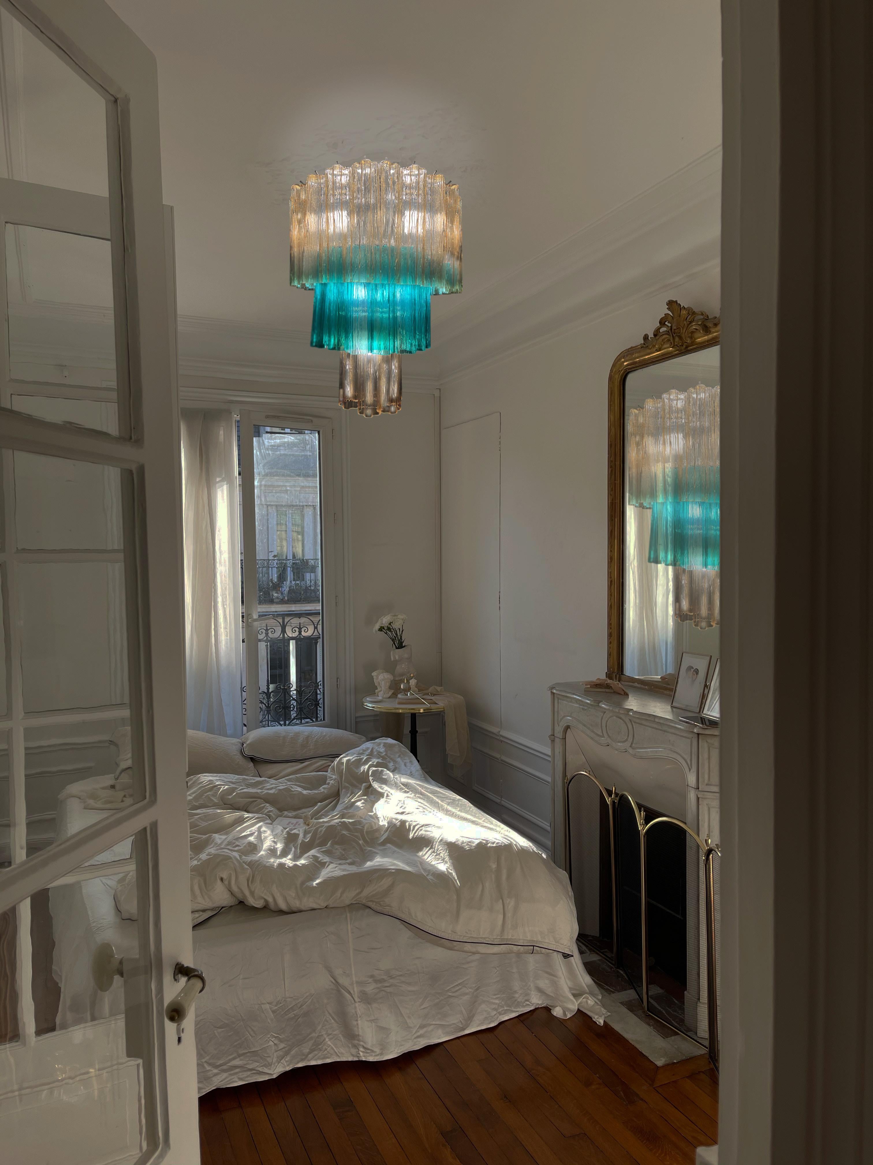 Charming Pair Emerald and Gold Italian Chandelier by Valentina Planta. Murano 5