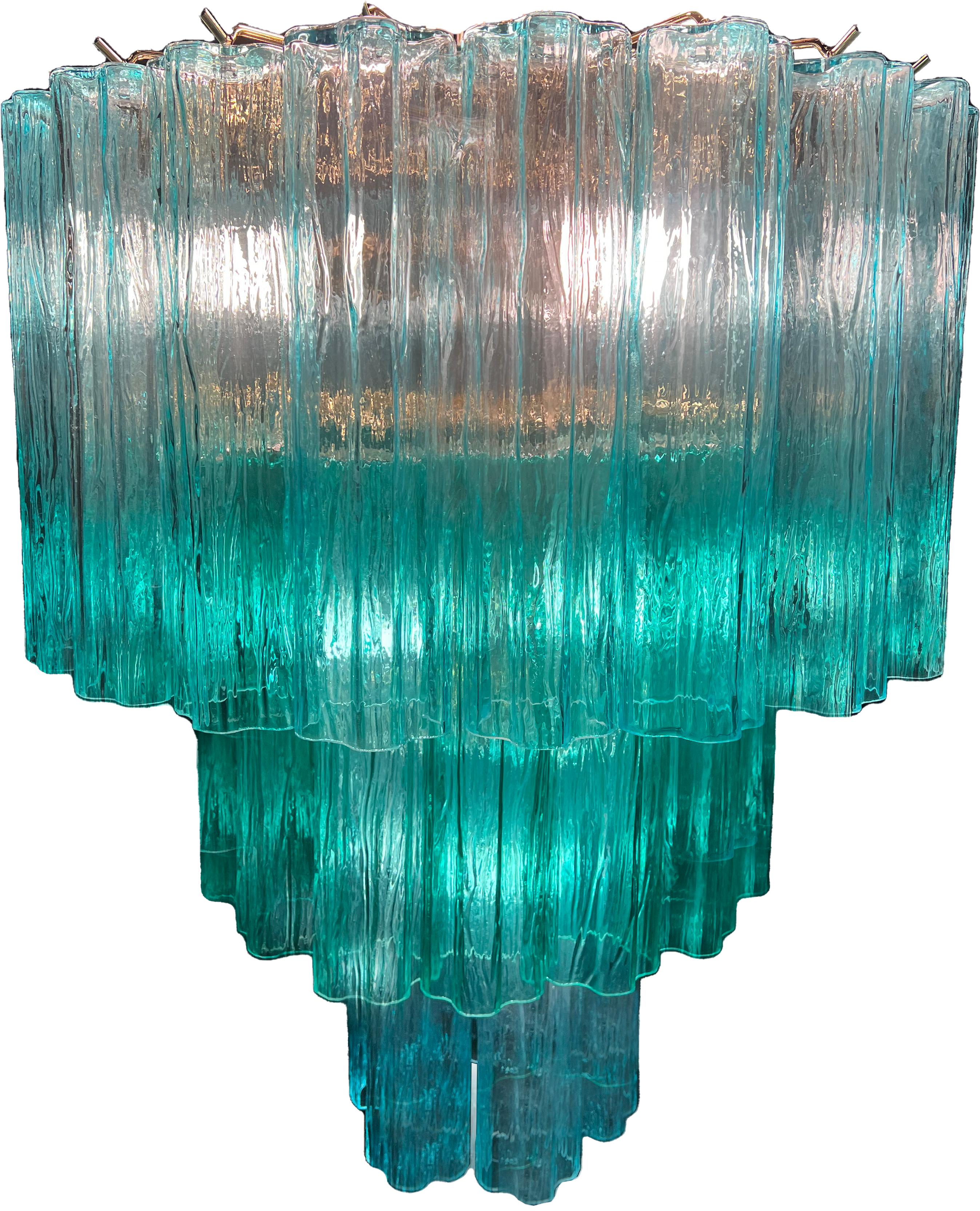 Charming Pair Emerald Italian Chandeliers by Valentina Planta, Murano In New Condition In Budapest, HU