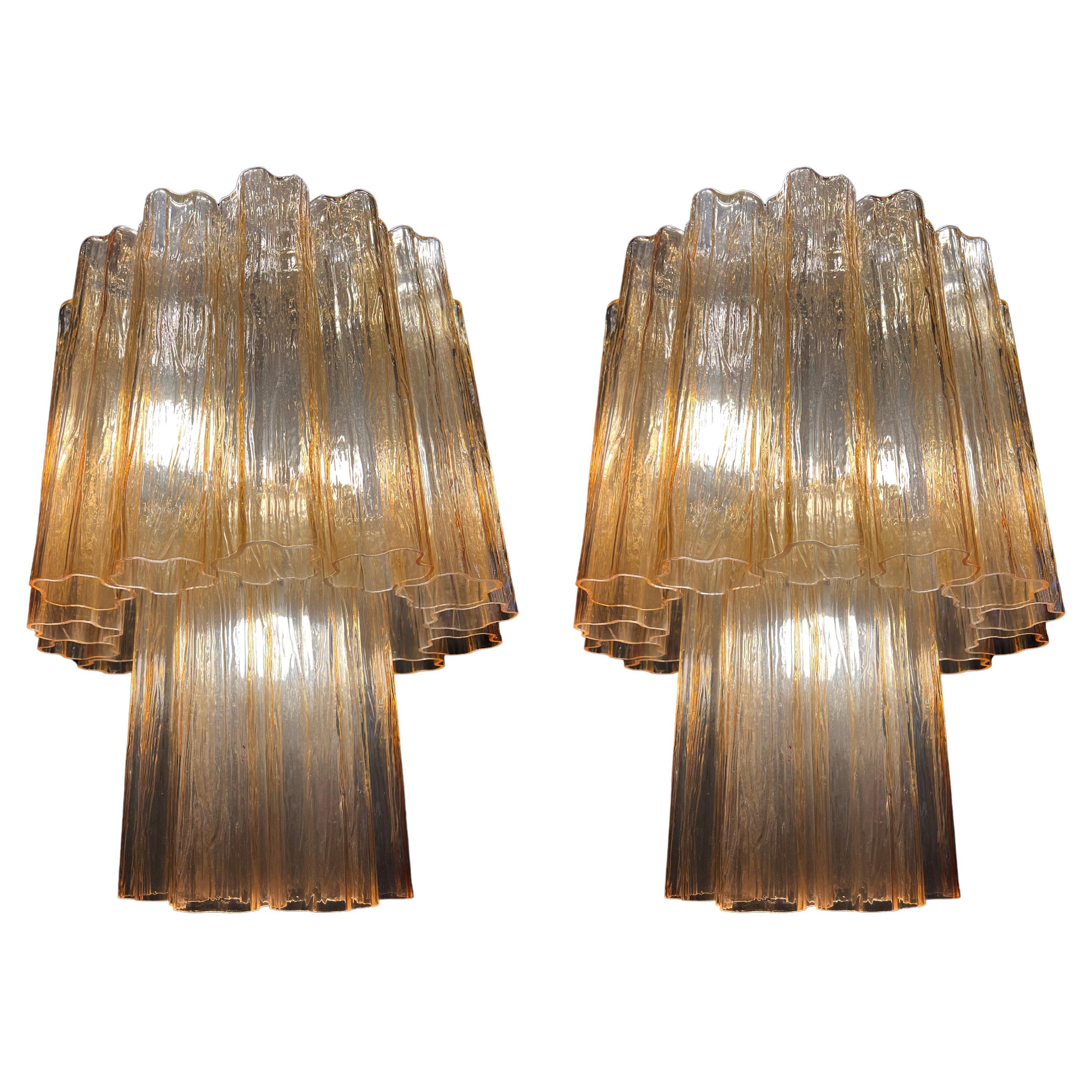 Affascinante coppia di lampadari italiani in ambra di Valentina Planta, Murano