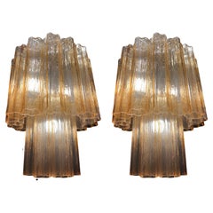 Charmante paire de lustres italiens en ambre de Valentina Planta. Murano