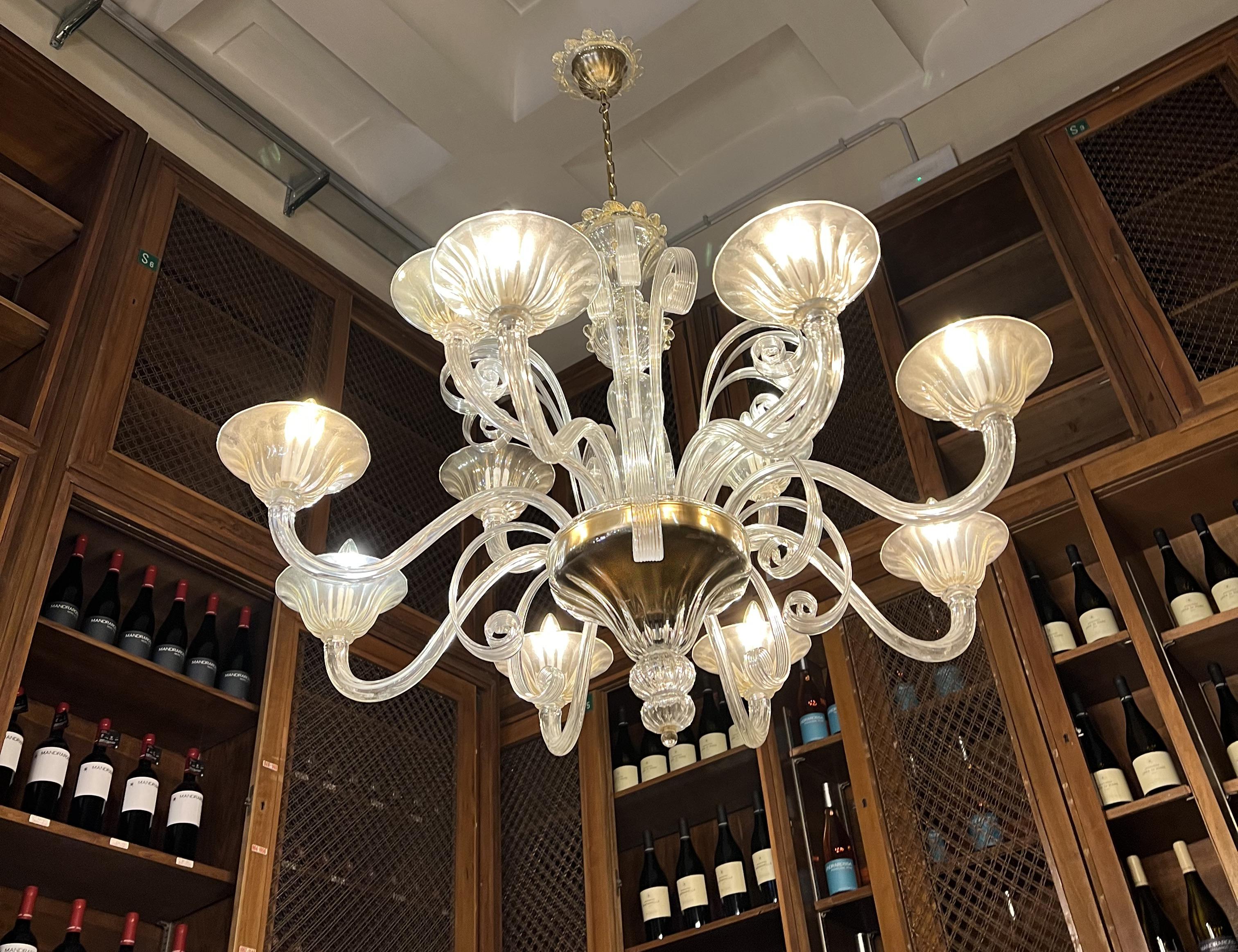 Charming Pair of Murano Chandeliers by Seguso, 12 Arms, Murano, 1980s In Excellent Condition In Budapest, HU