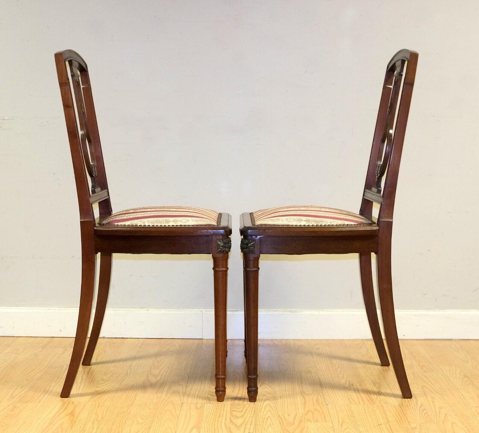 Regency CHARMING PAIR OF OCCASIONAL HARDWOOD CHAIR WiTH STIPE FABRIC SEAT & STUDS For Sale