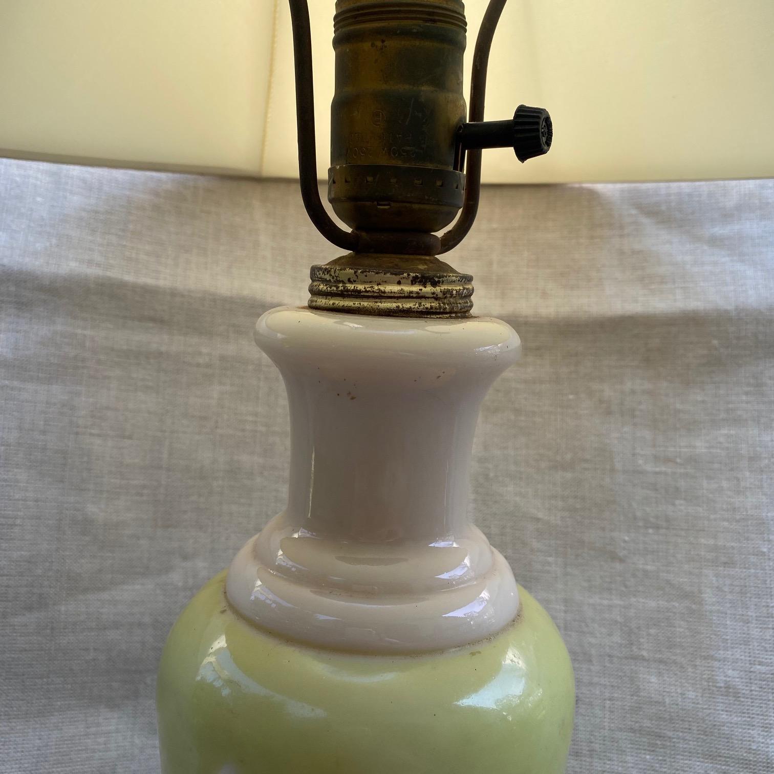 Charming Pair of Vintage Aladin Molded Glass Table Lamps For Sale 2
