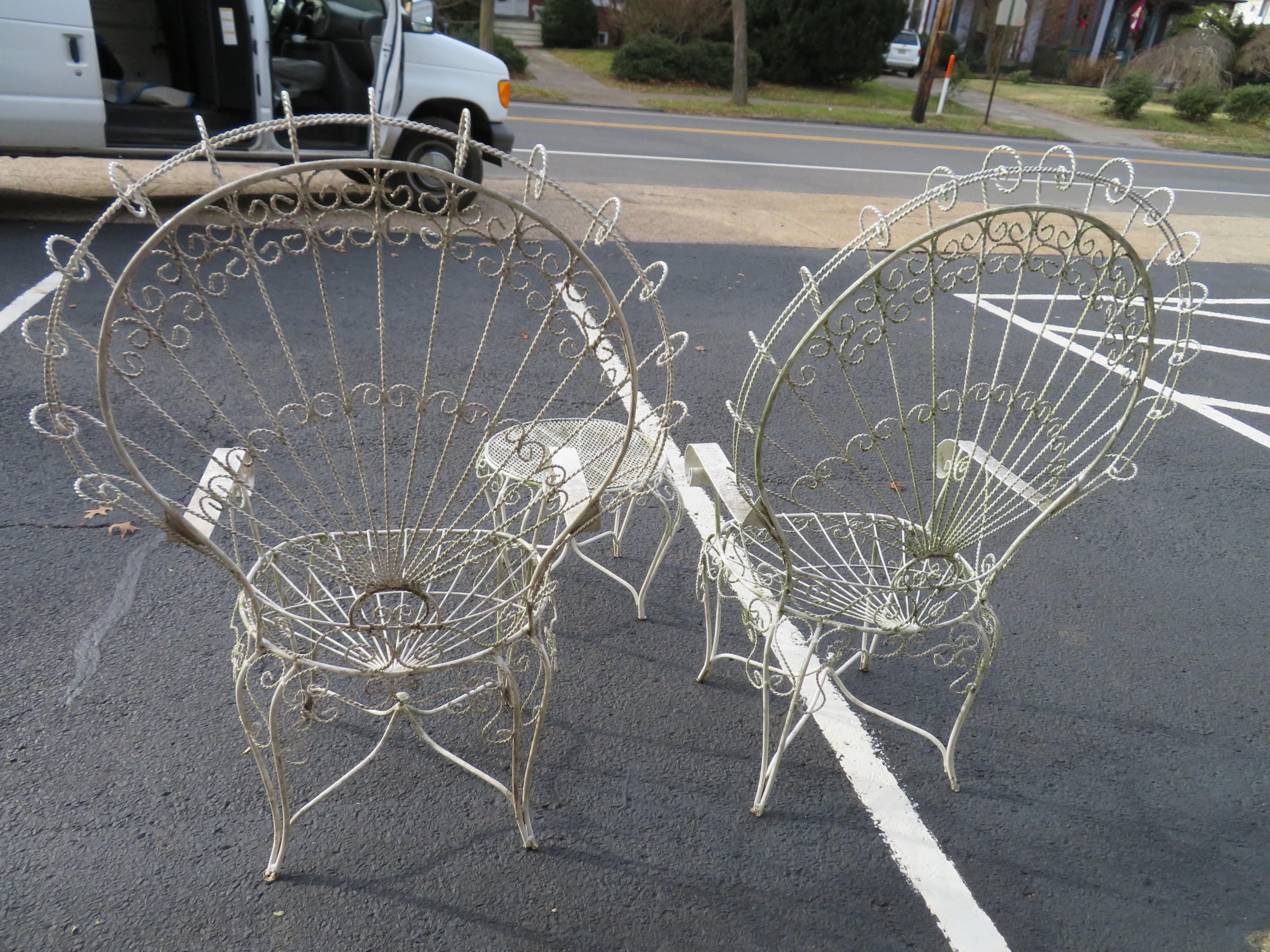 Charming Pair of Salterini Peacock Fan Back Patio Chairs Table 8