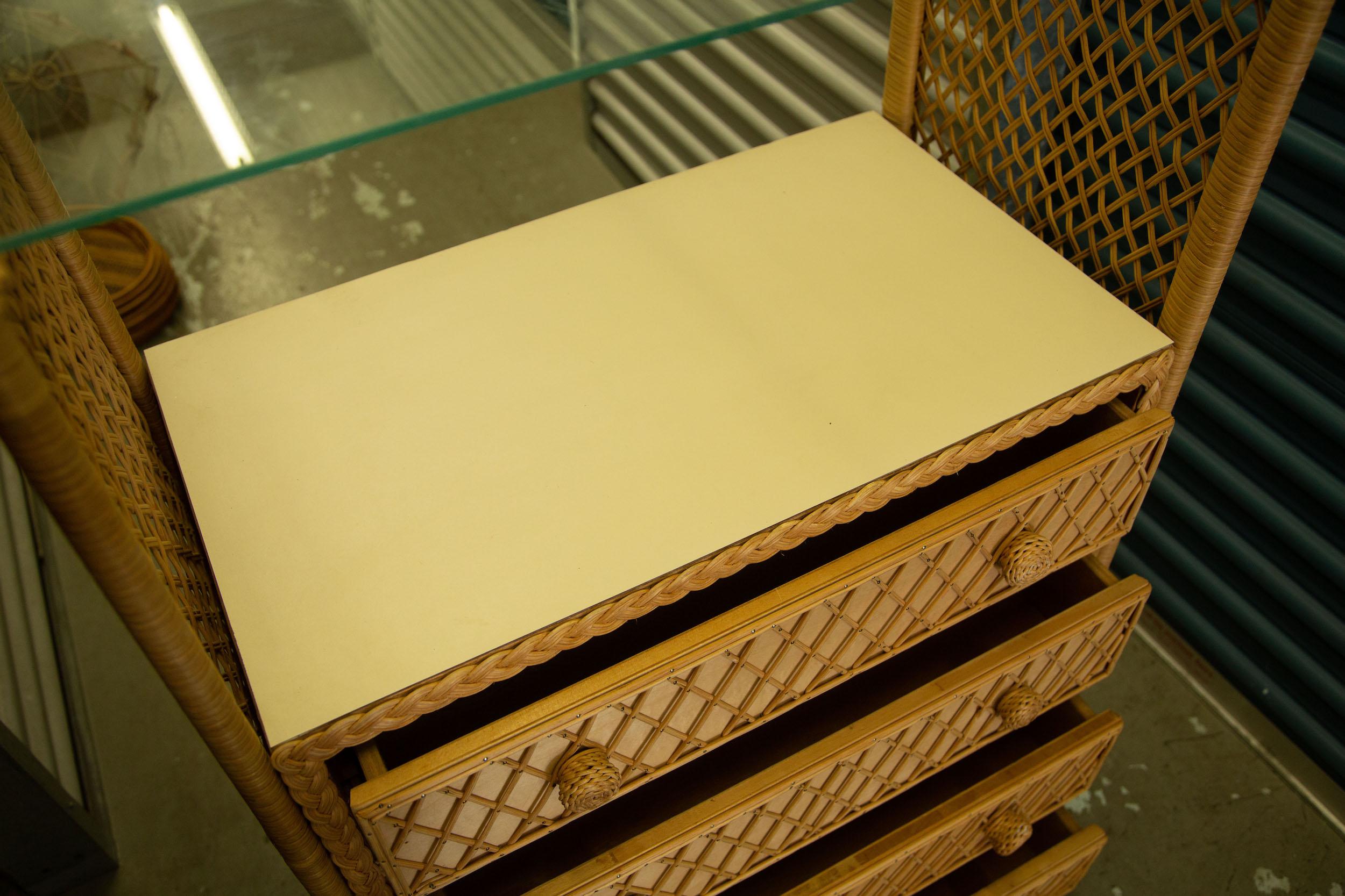 Pair of Vintage Rattan Bookcase Étagère 3