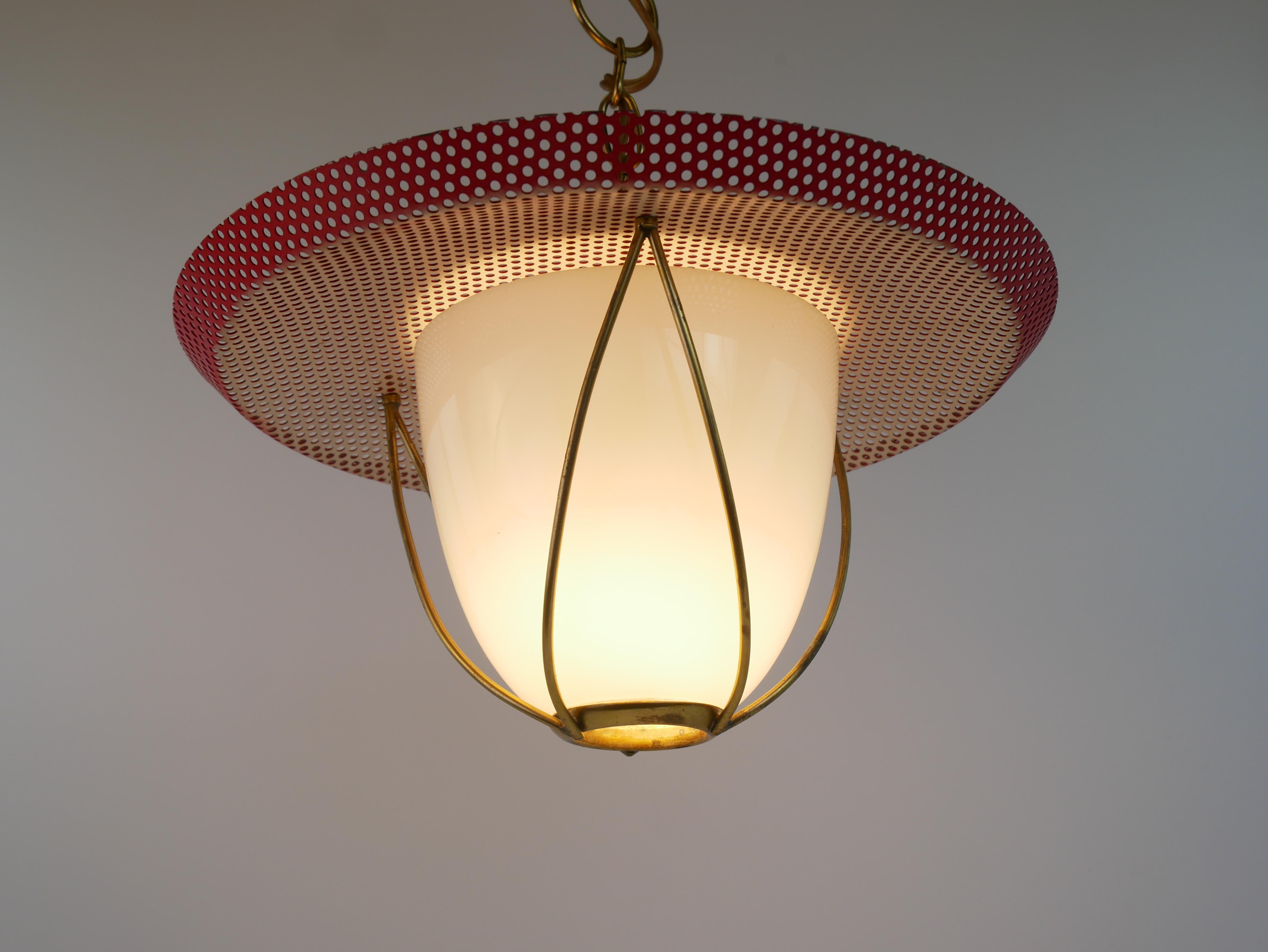 Incantevole lampada a sospensione nello stile di Mathieu Mategot circa 1950 in vendita 7