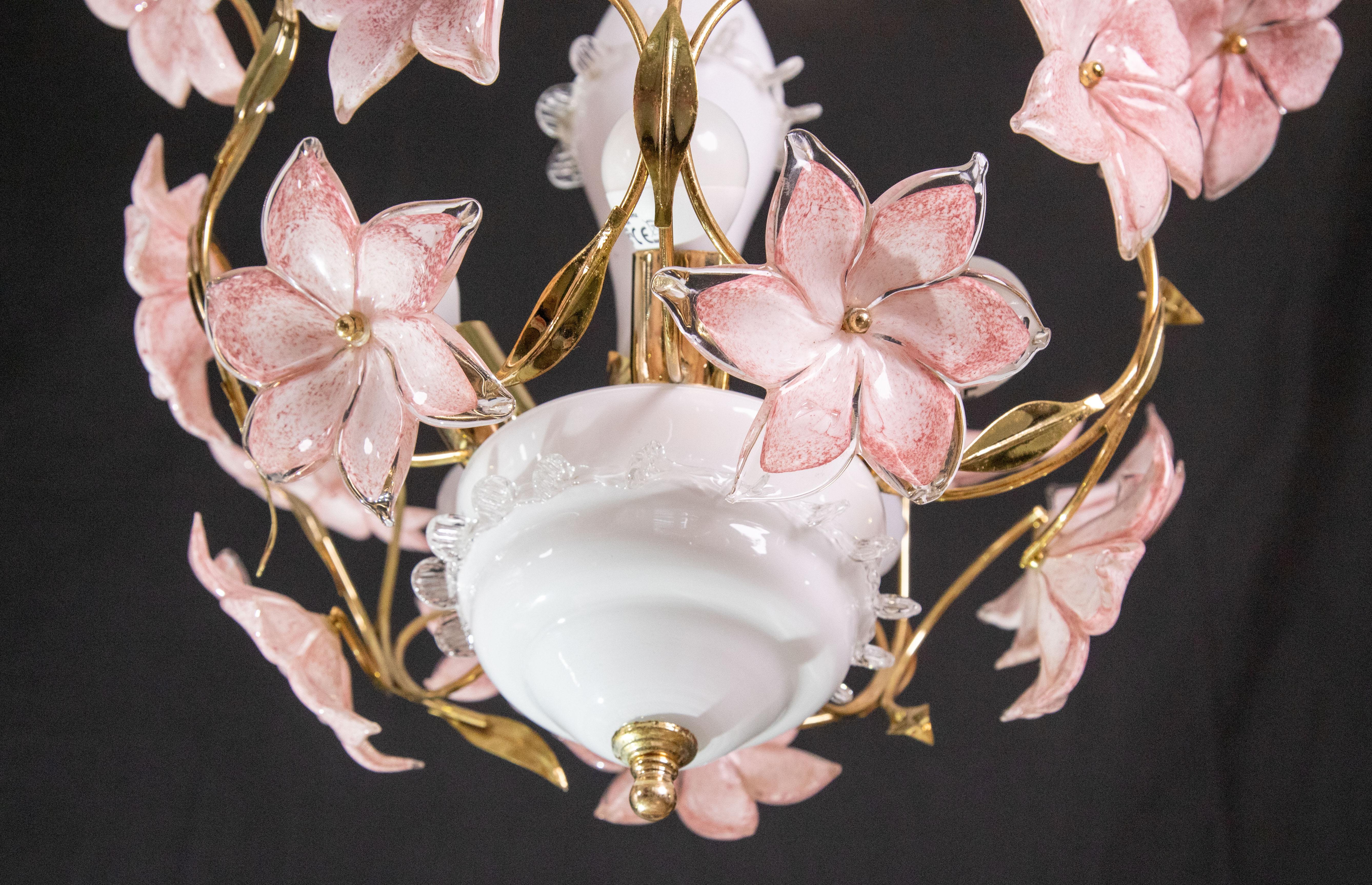 Charming Pink Flowers Murano Chandelier, 1970s For Sale 3