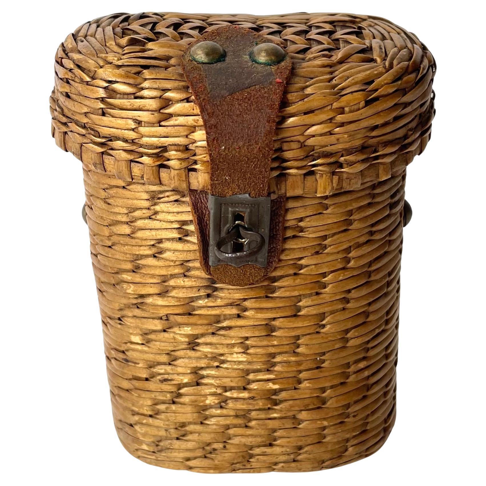Charming Rattan Glass Case with Glass from Vichy, France. Early 20th Century For Sale