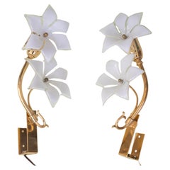 Charming Set of 2 Murano White Flowers Wall Light, 1970s